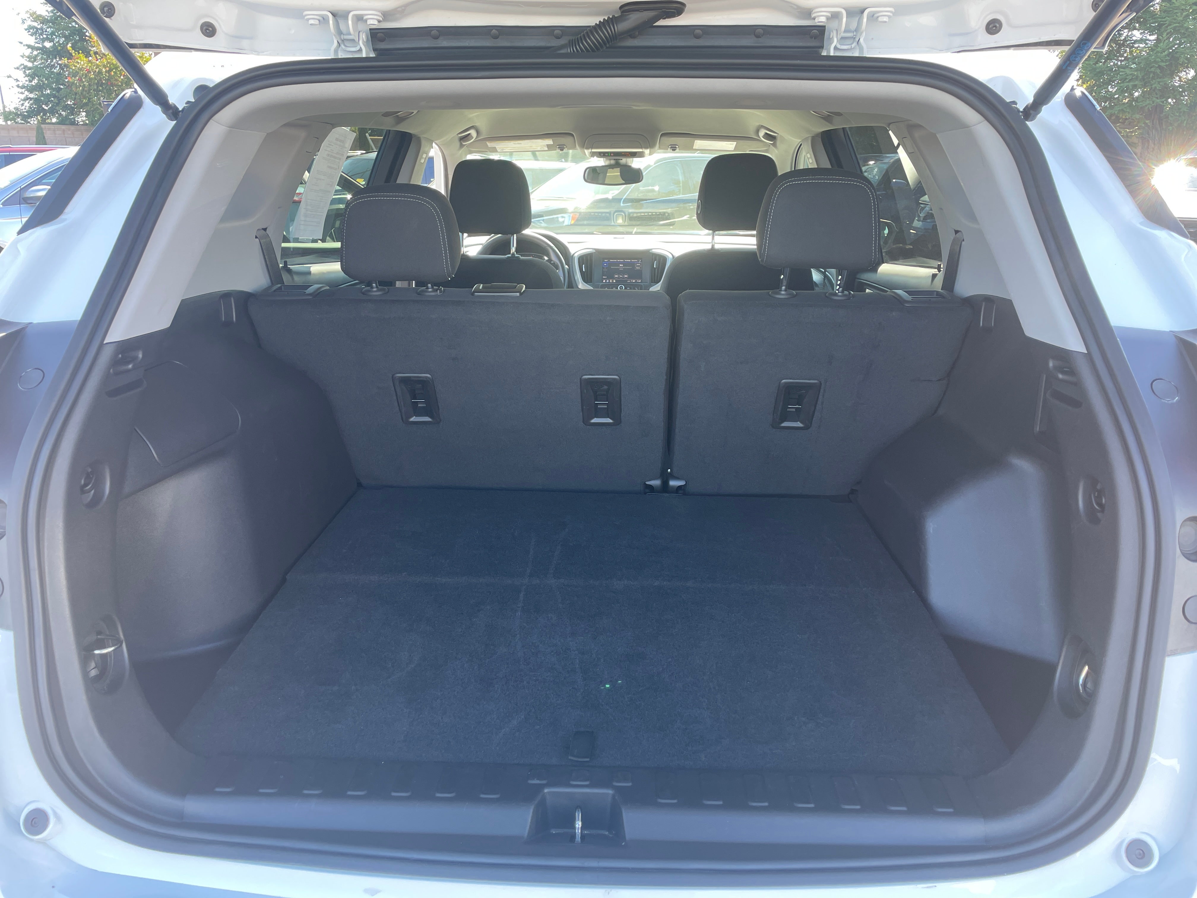 2024 GMC Terrain SLE 6
