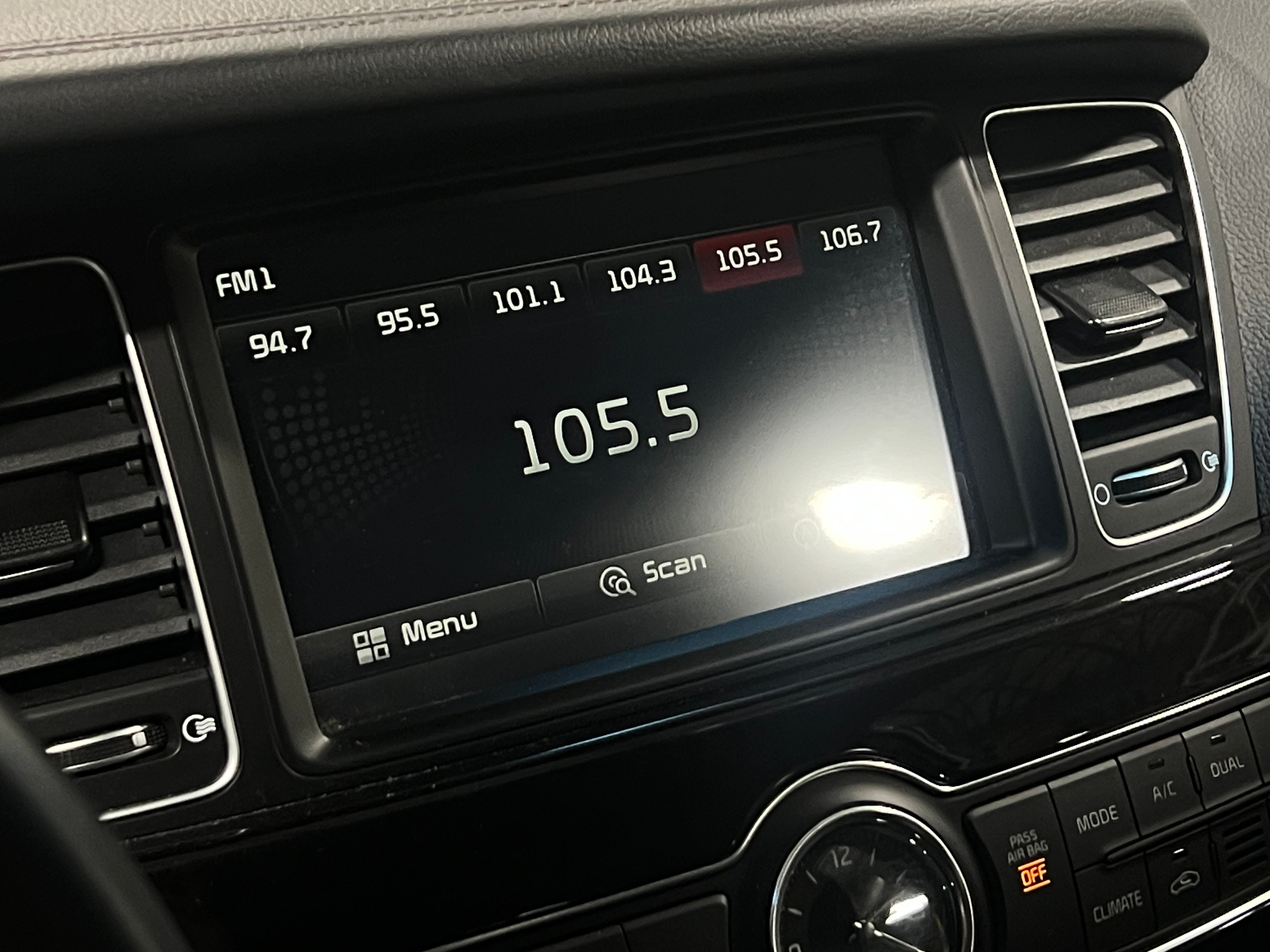 2016 Kia Cadenza Premium 3