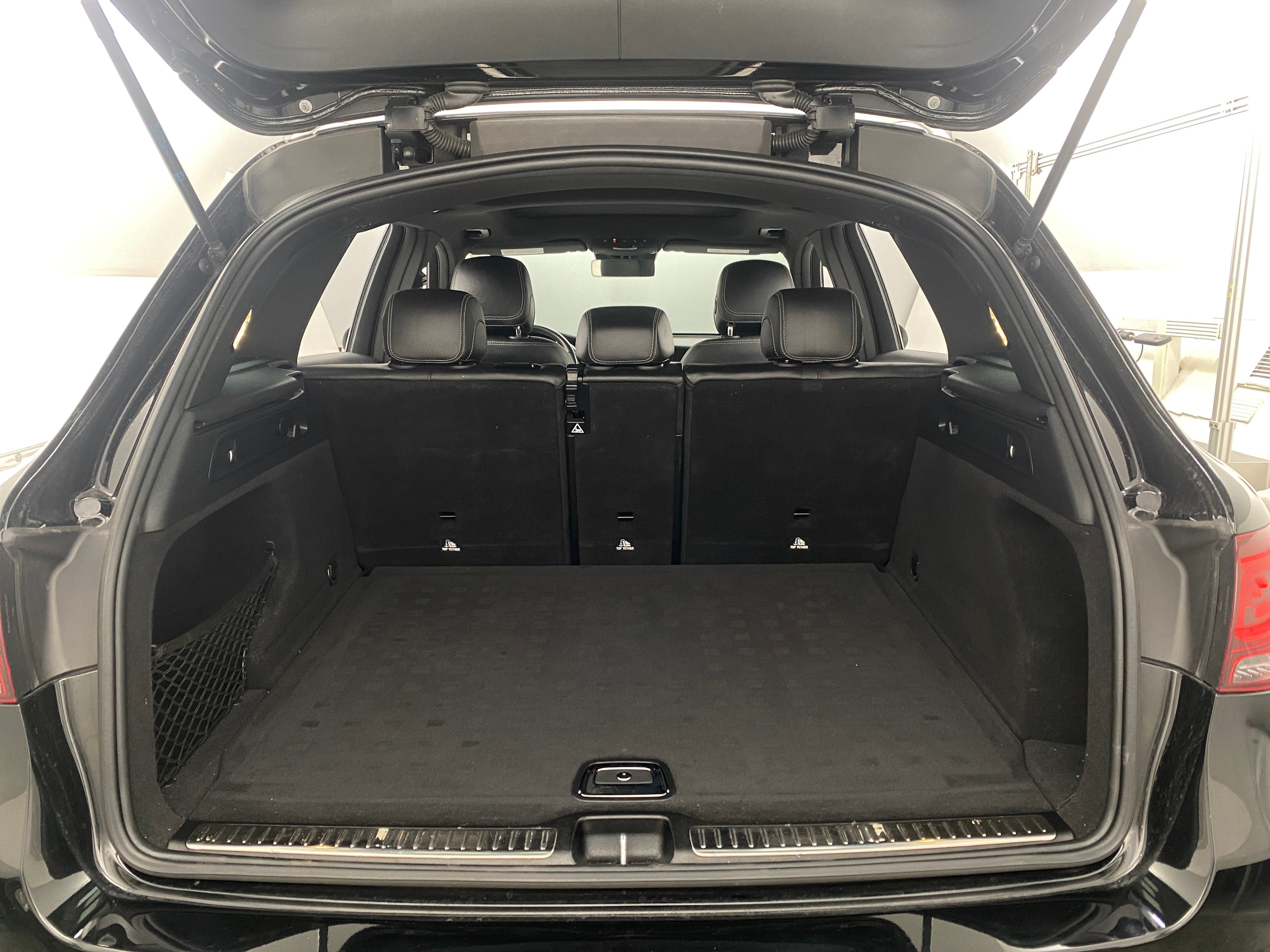 2022 Mercedes-Benz GLC 300 6