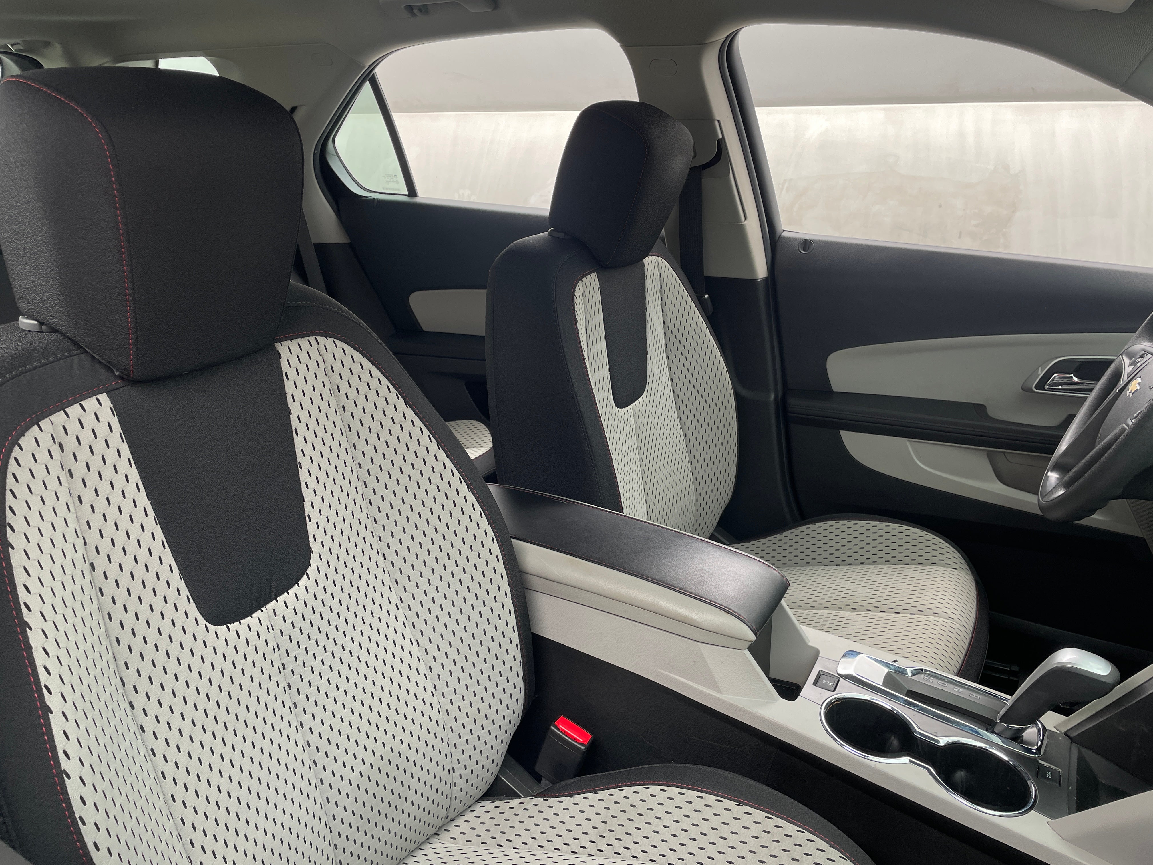 2015 Chevrolet Equinox LS 2