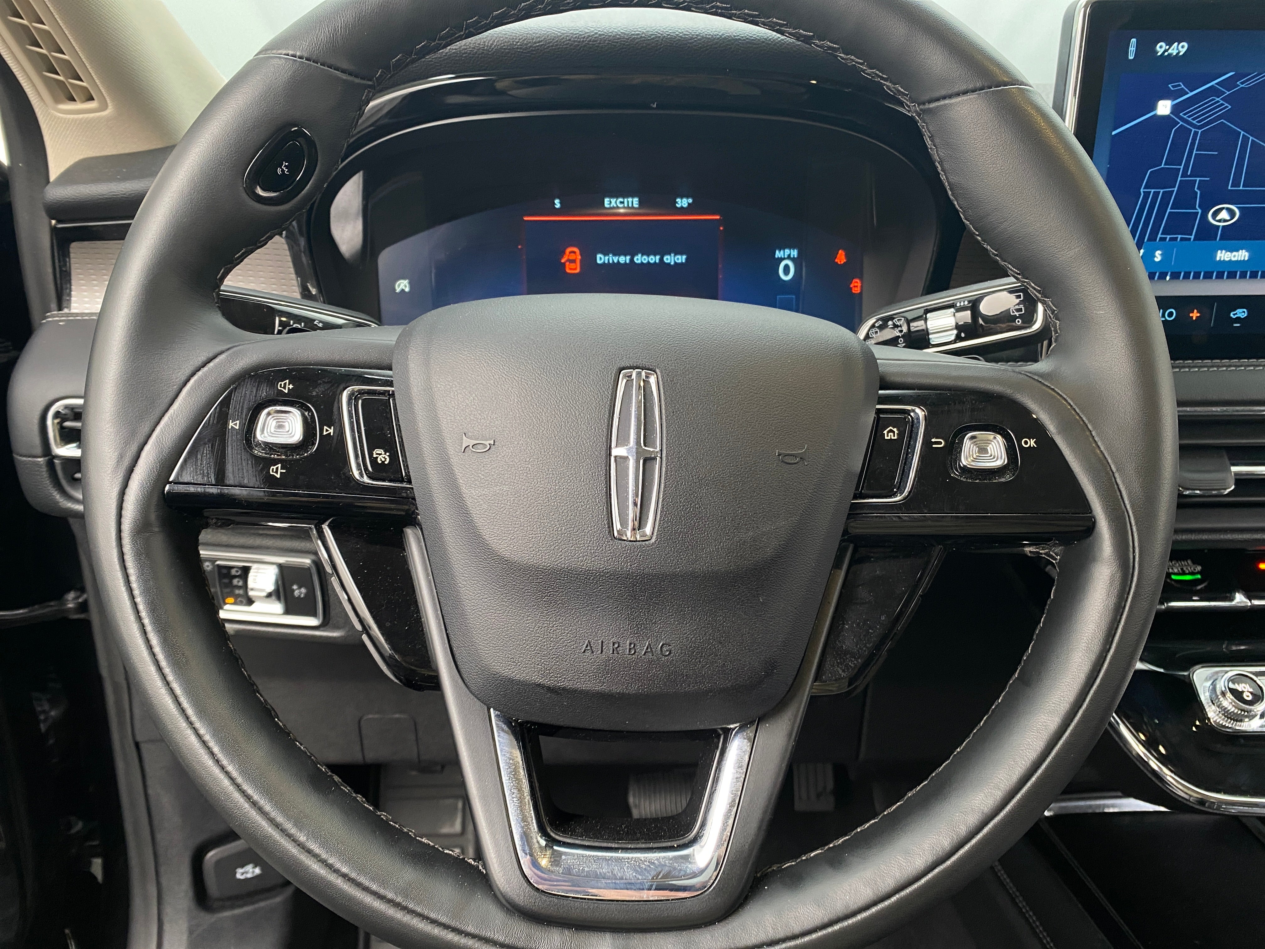 2024 Lincoln Corsair Reserve 4