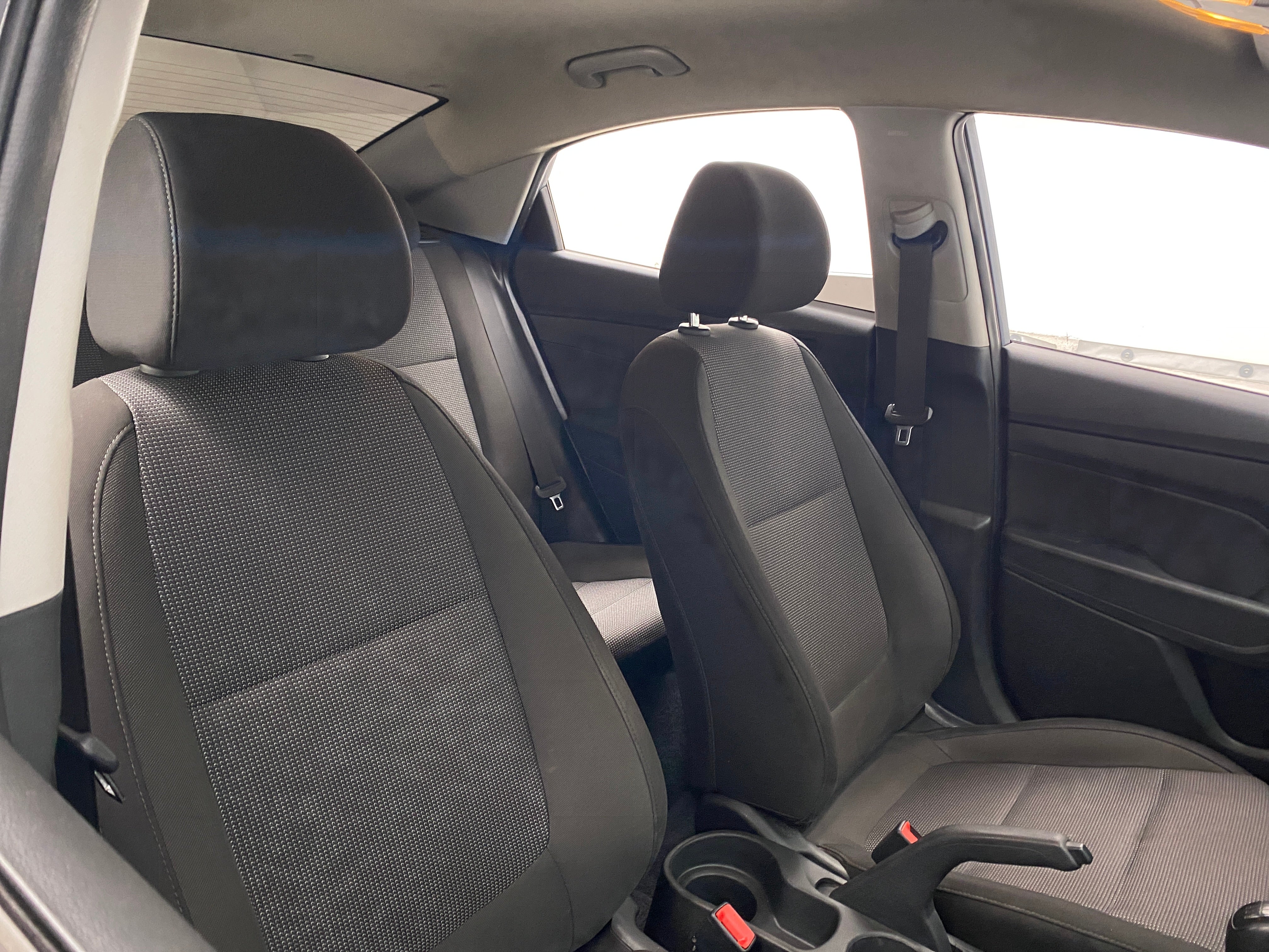 2020 Hyundai Accent SE 2