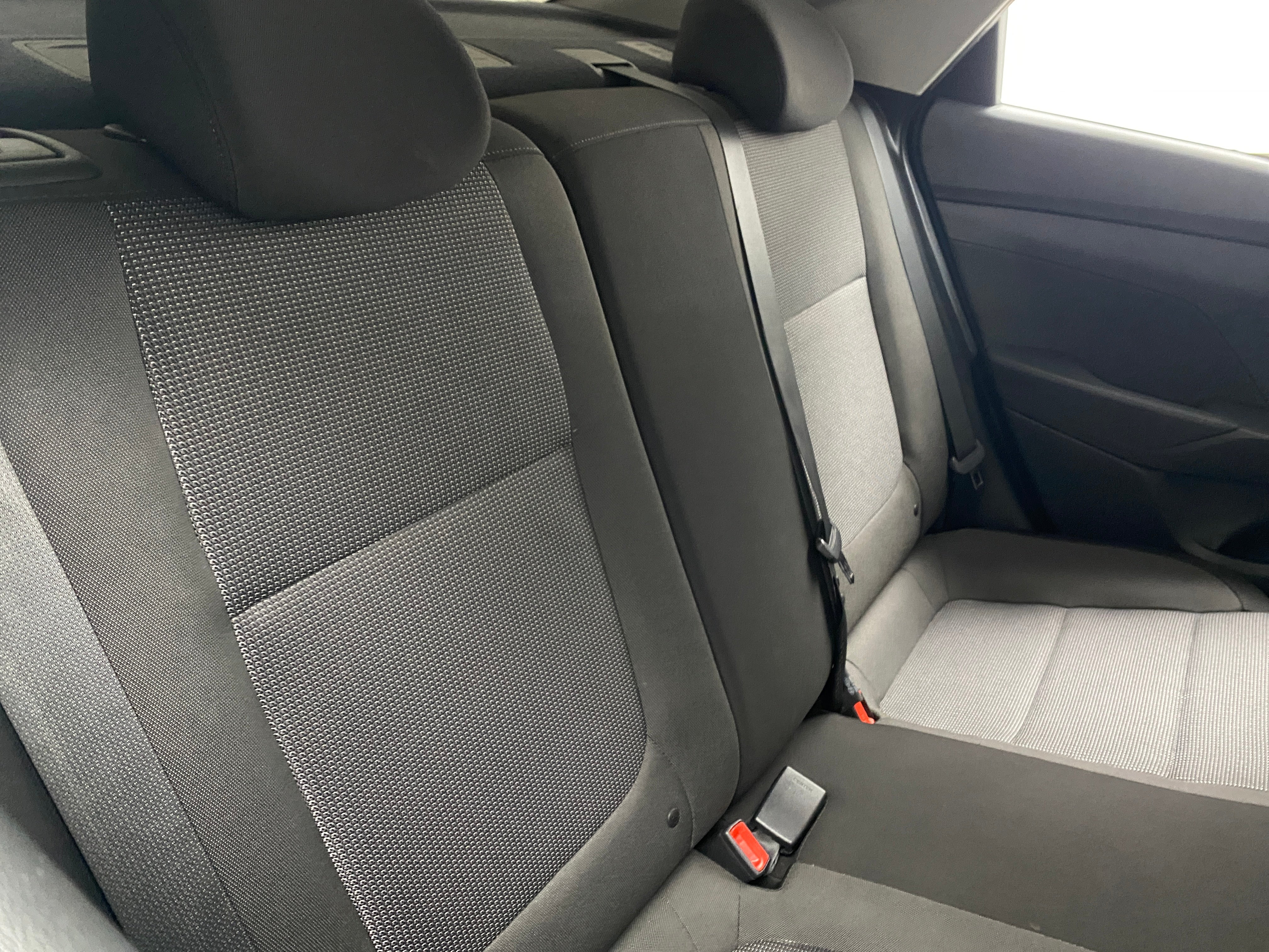 2020 Hyundai Accent SE 6