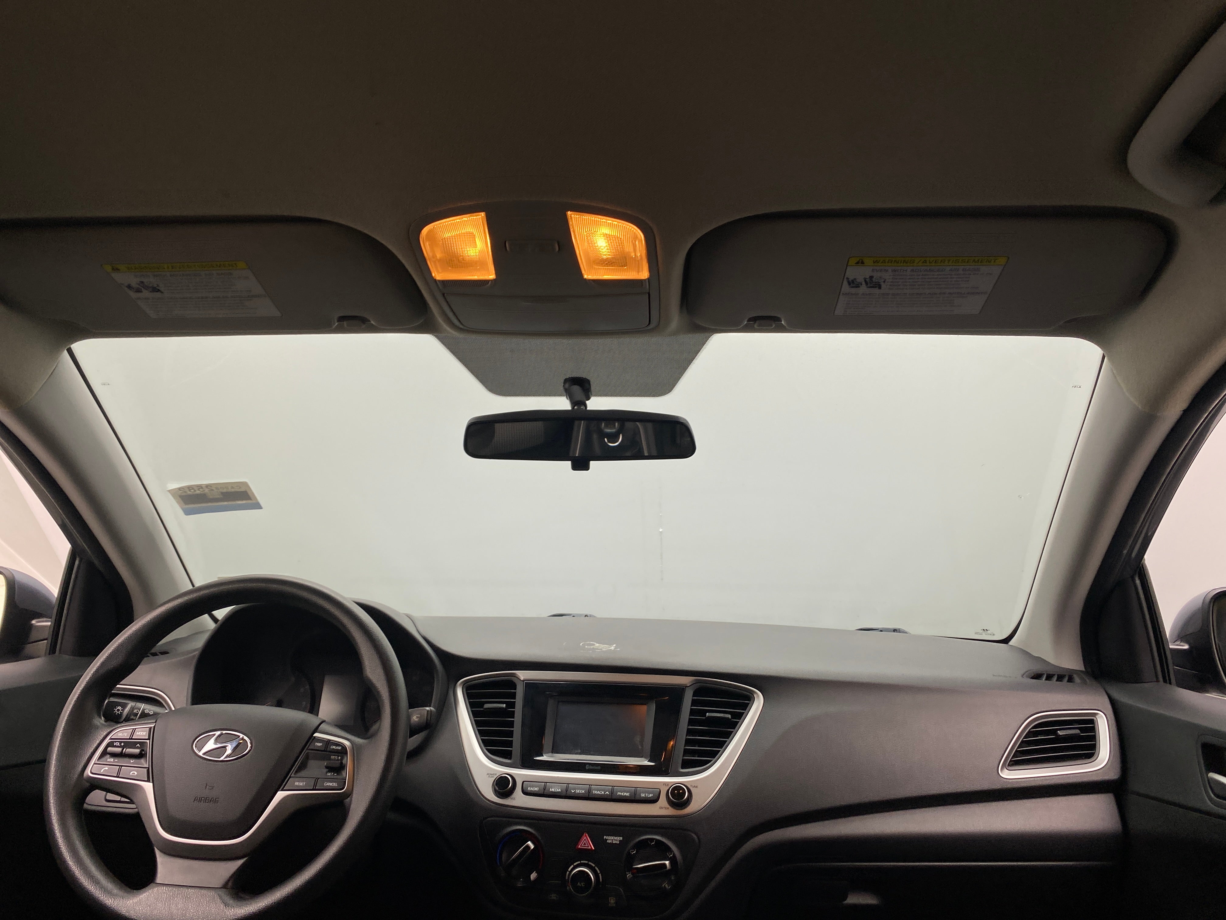2020 Hyundai Accent SE 3