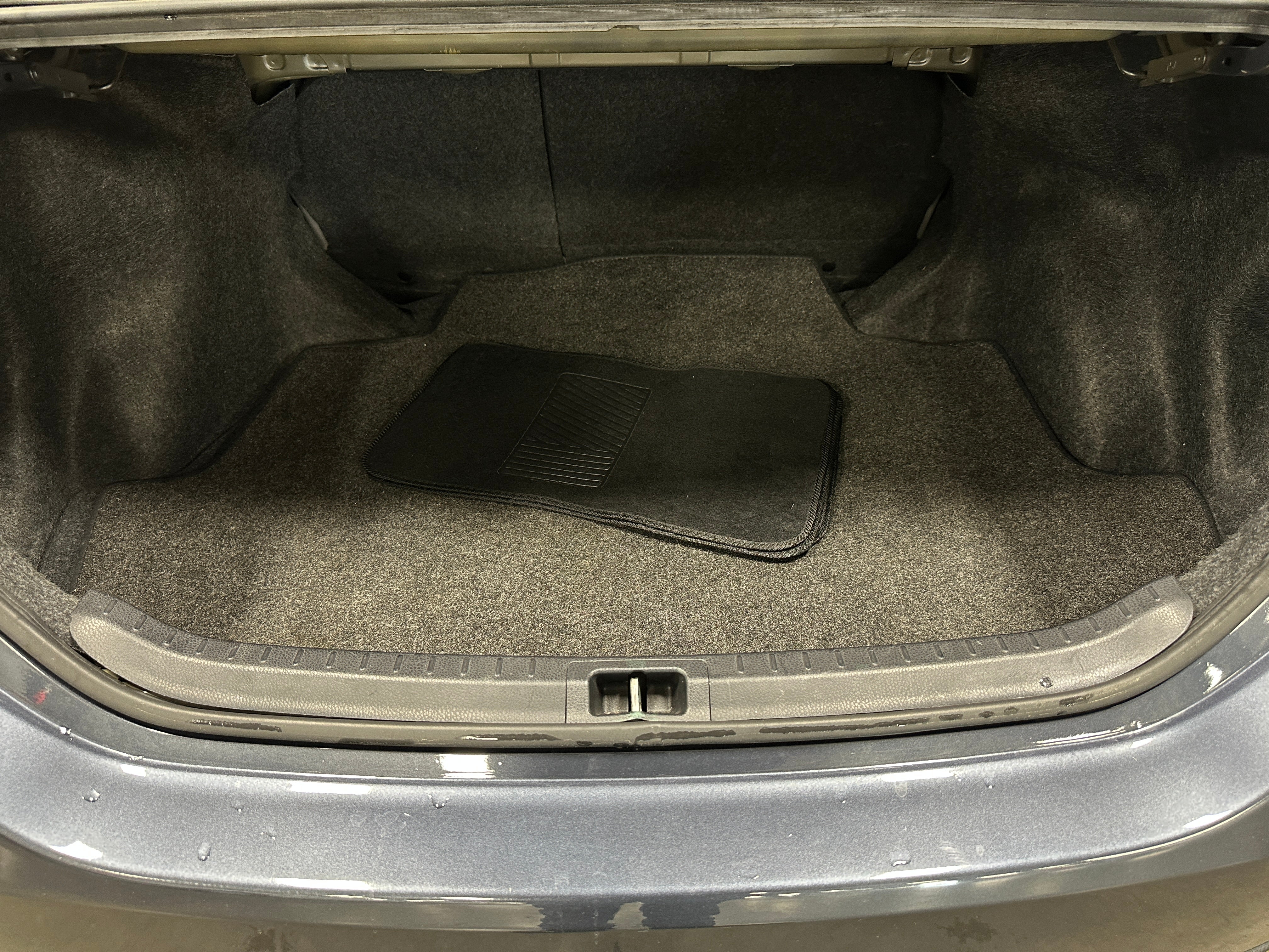 2015 Toyota Corolla LE 7