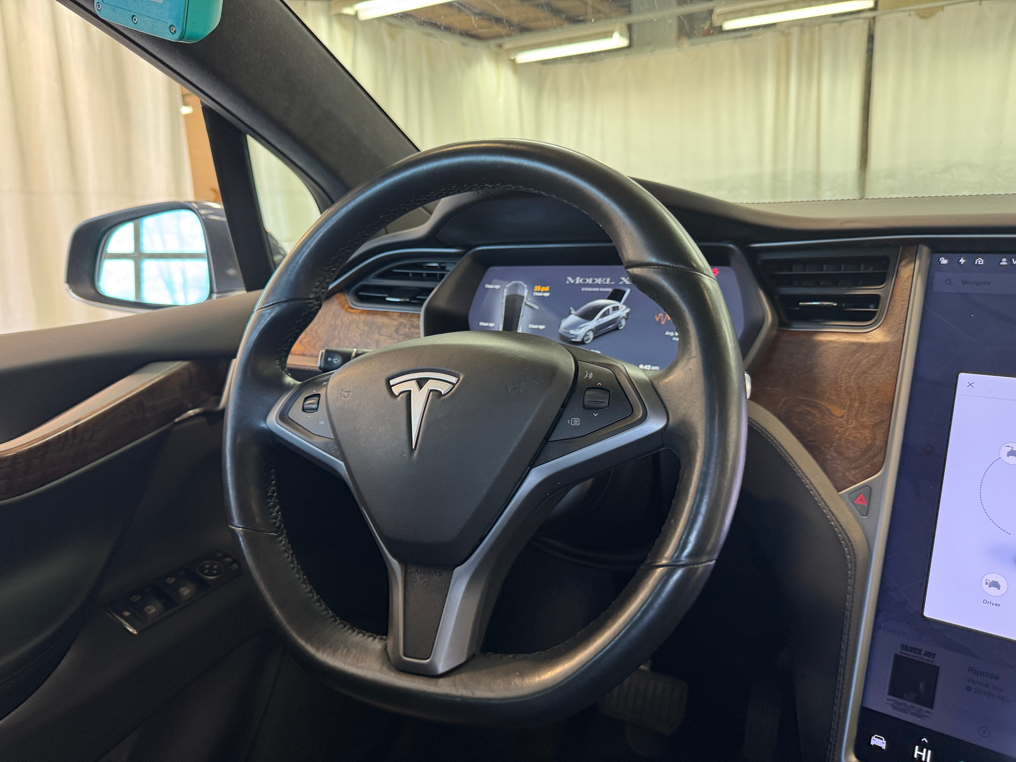 2019 Tesla Model X 75D 5