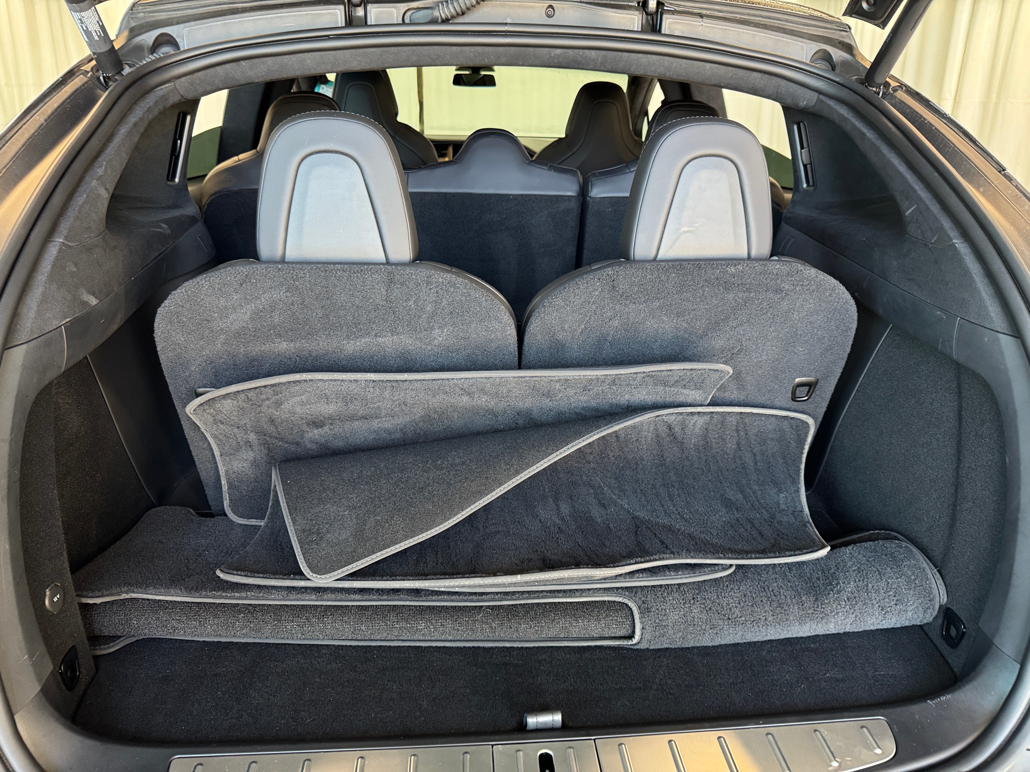 2019 Tesla Model X 75D 7