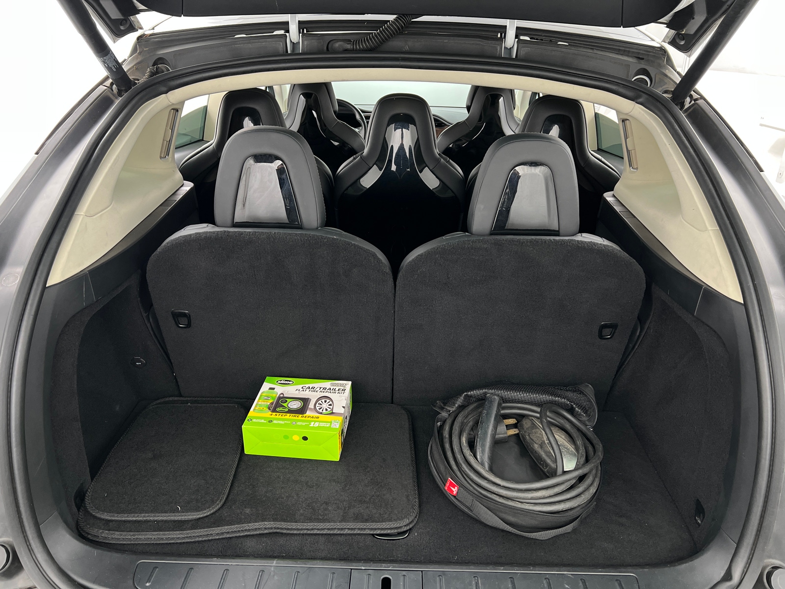 Thumbnail: 2016 Tesla Model X - 6