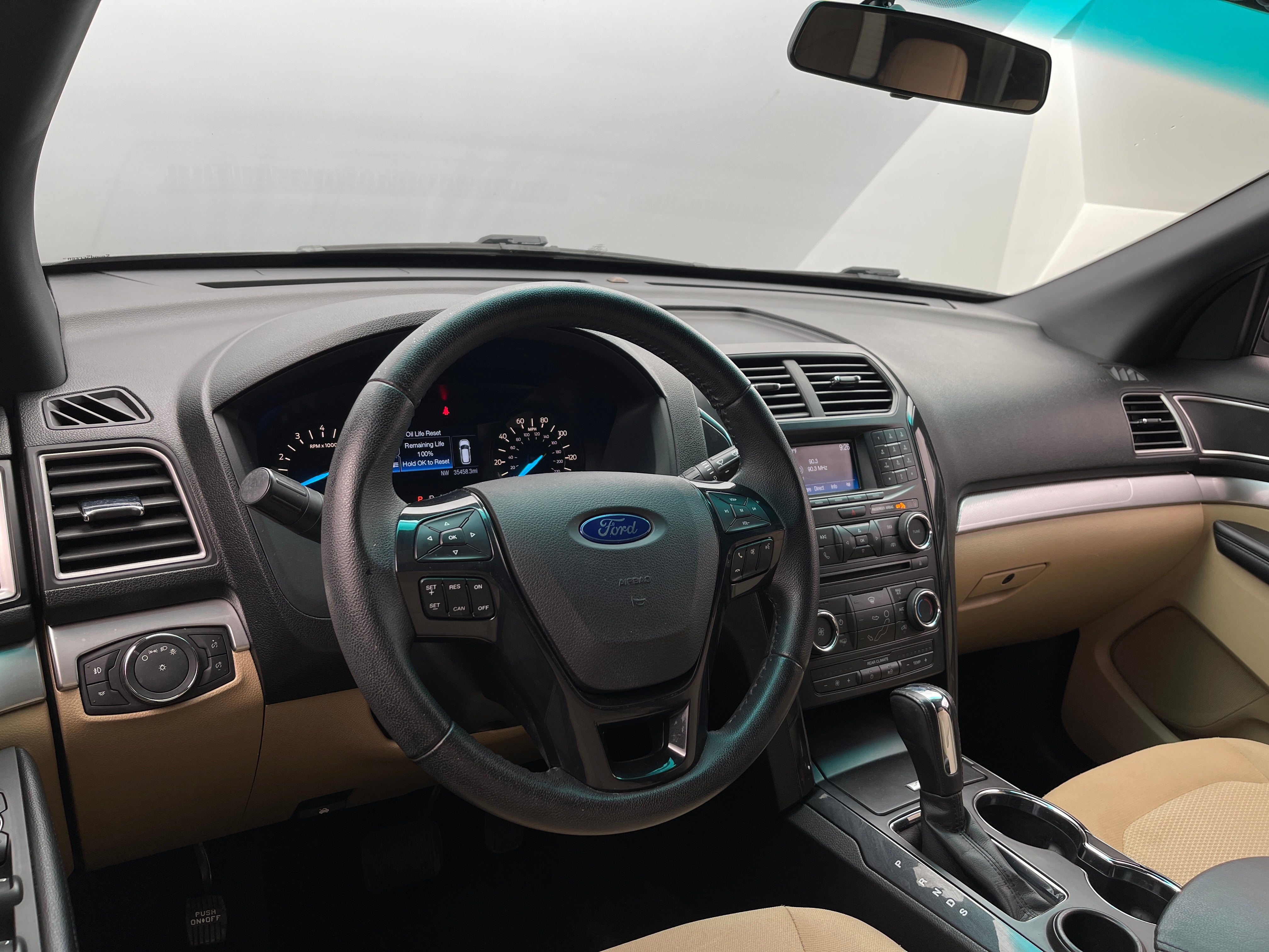 2017 Ford Explorer XLT 3