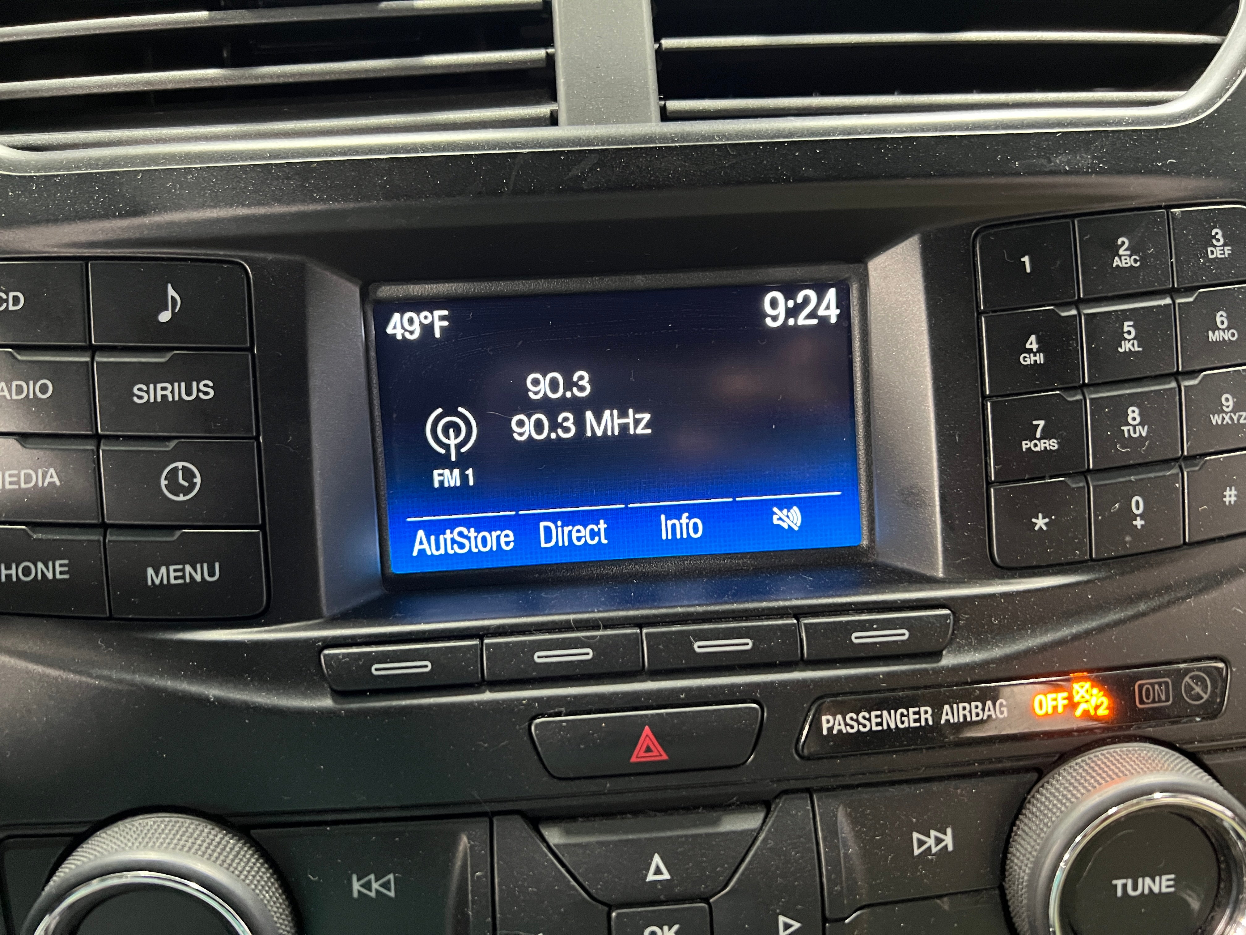 2017 Ford Explorer XLT 4