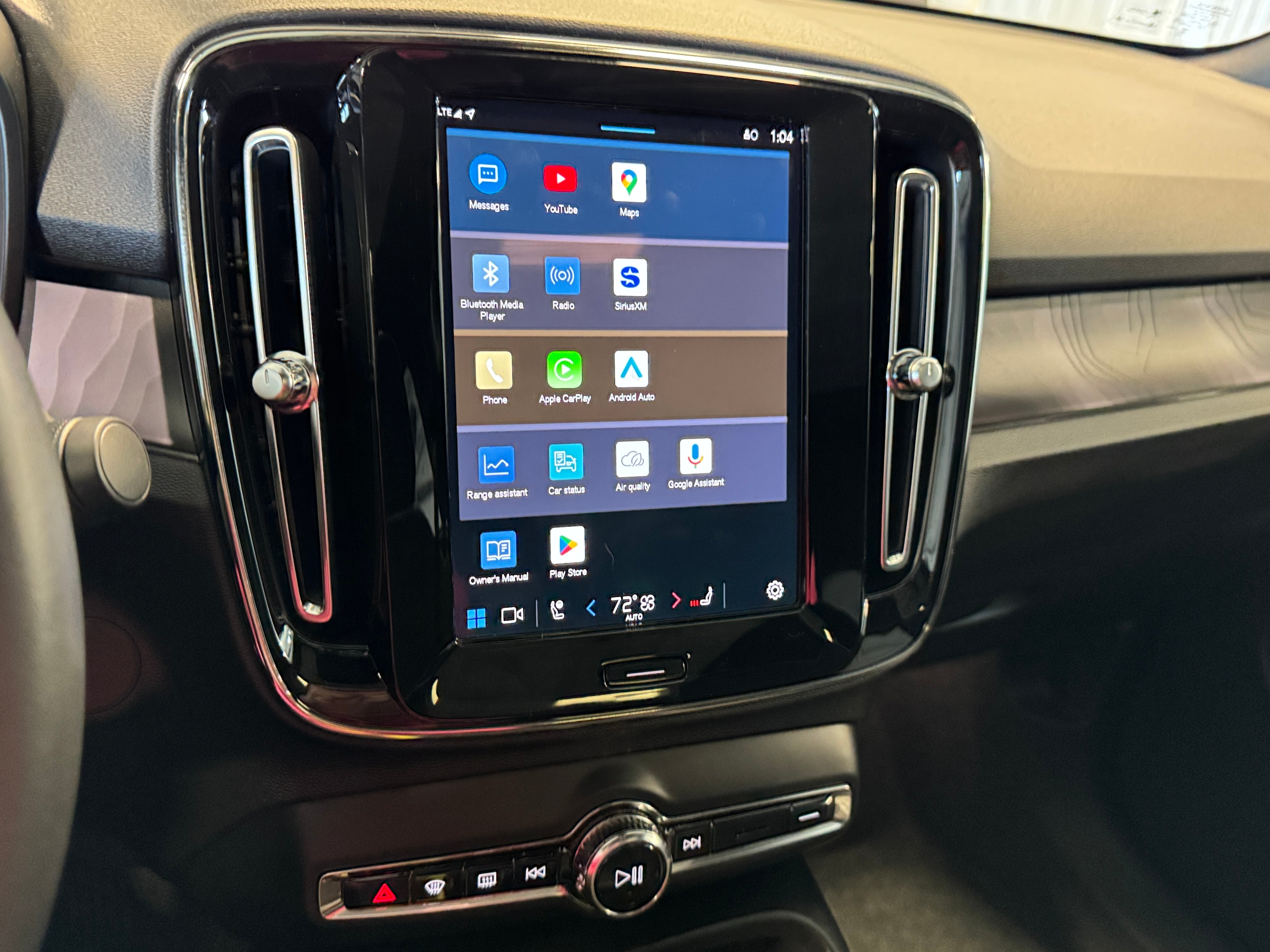 2023 Volvo C40 Ultimate 3