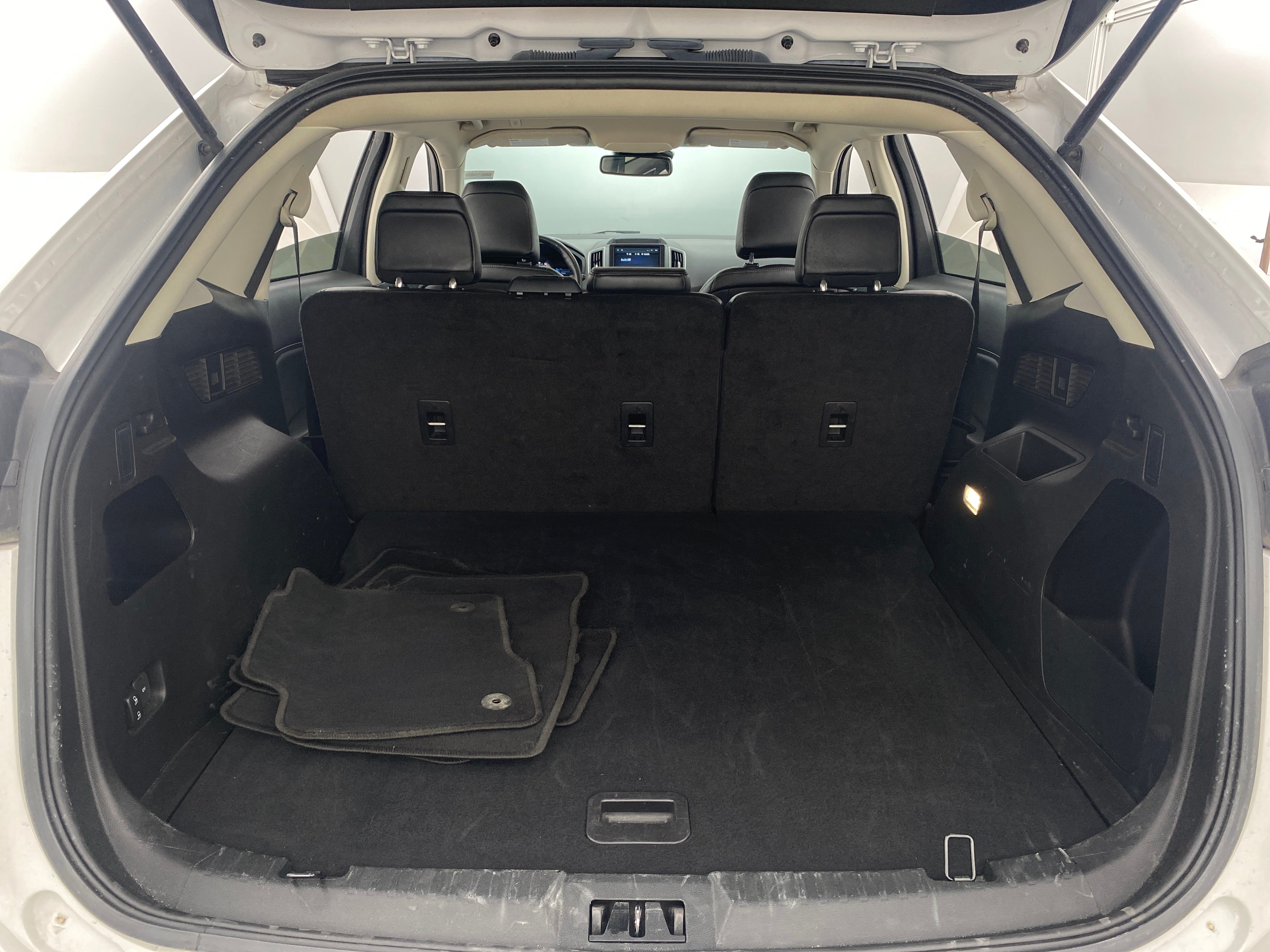 2023 Ford Edge SEL 7