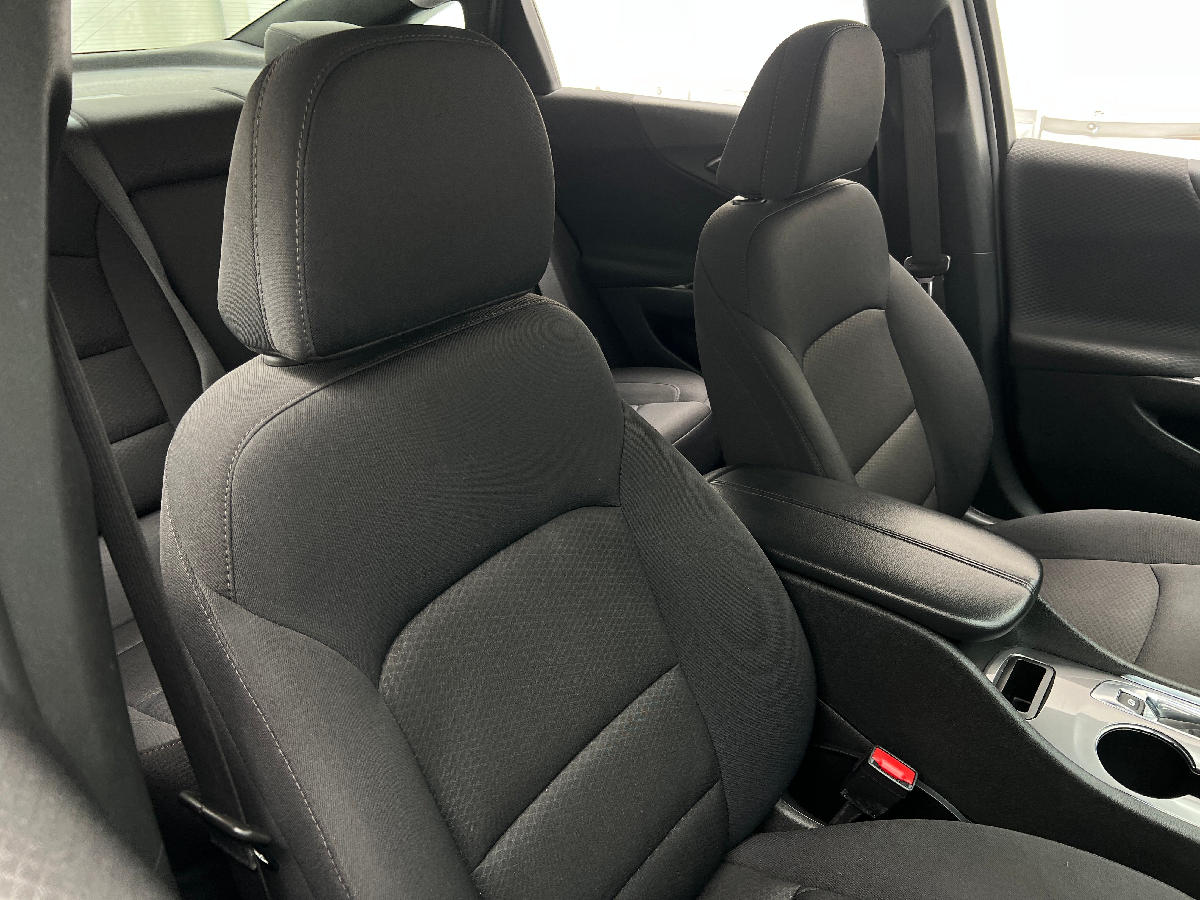 2023 Chevrolet Malibu LT 2