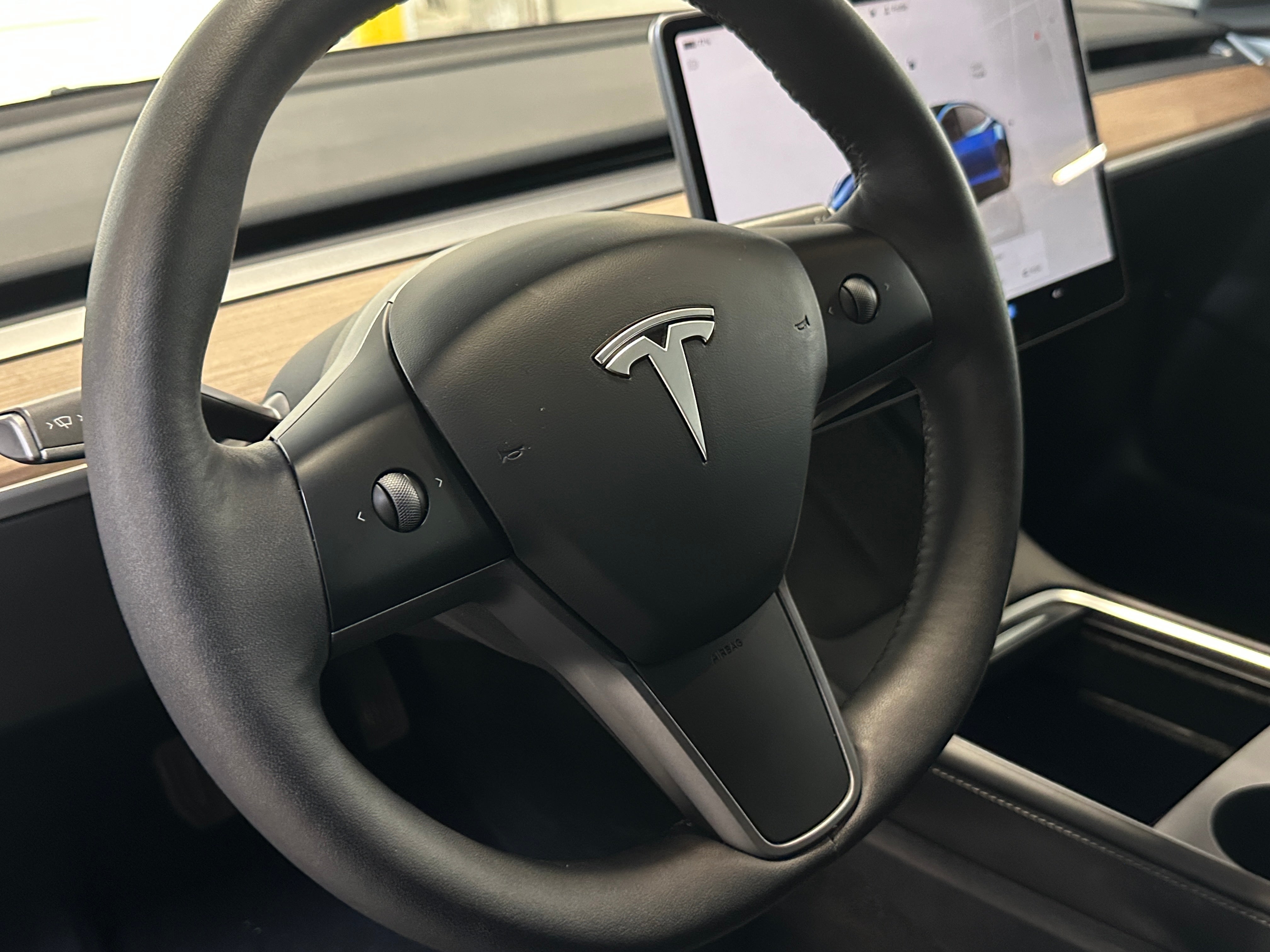 2023 Tesla Model 3 Standard Range 4