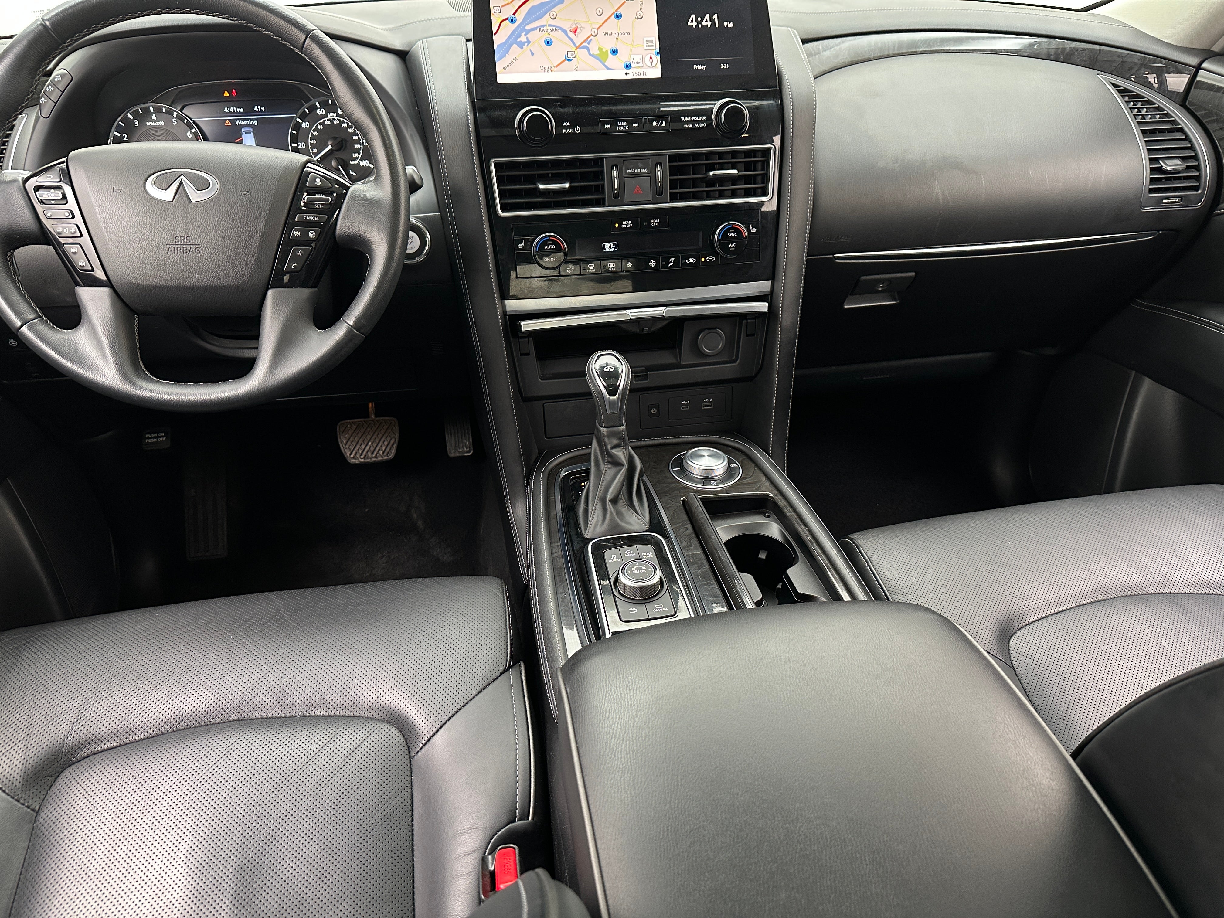 2024 INFINITI QX80 Luxe 2