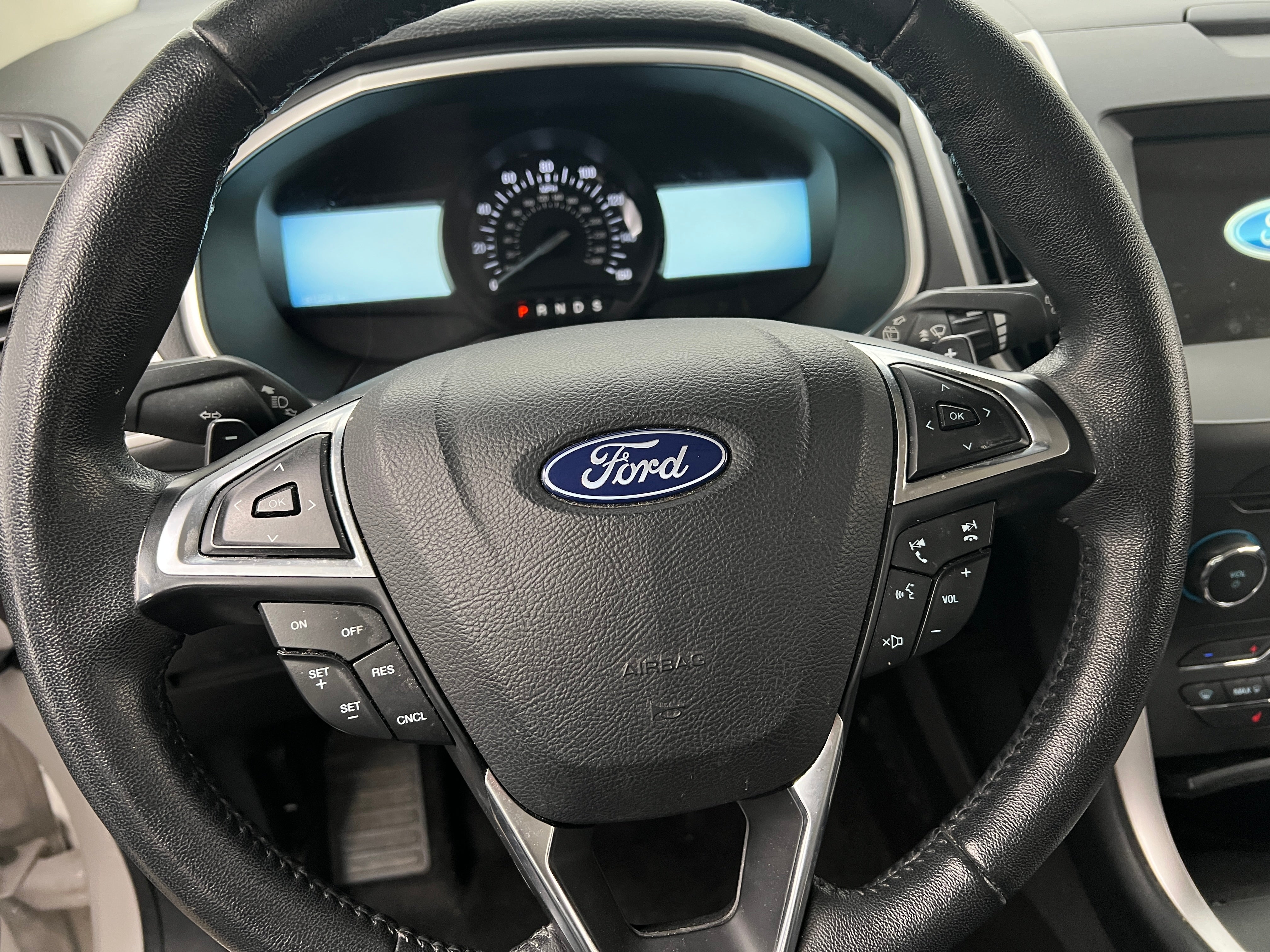 2018 Ford Edge SEL 4