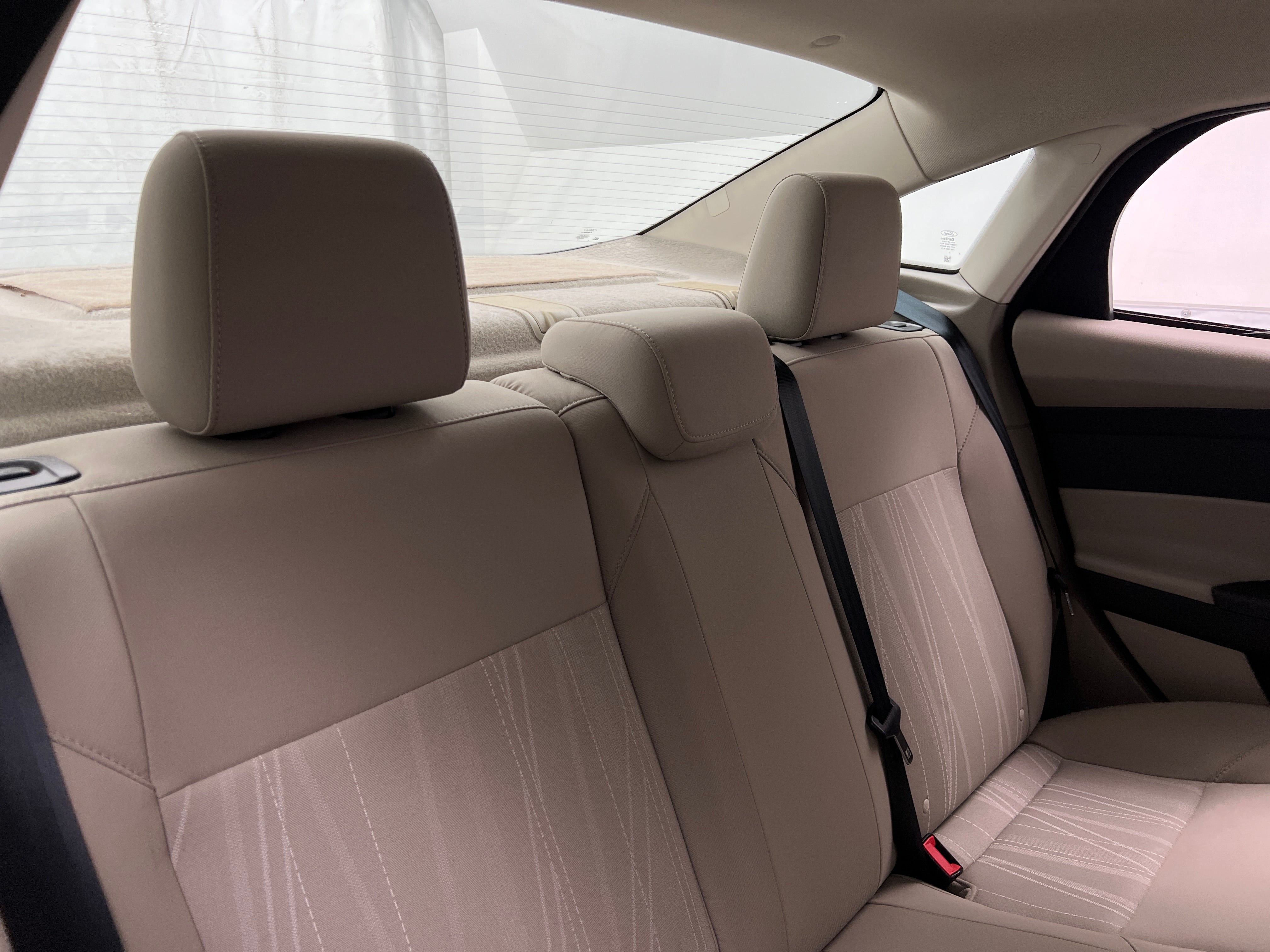 2016 Ford Focus SE 6