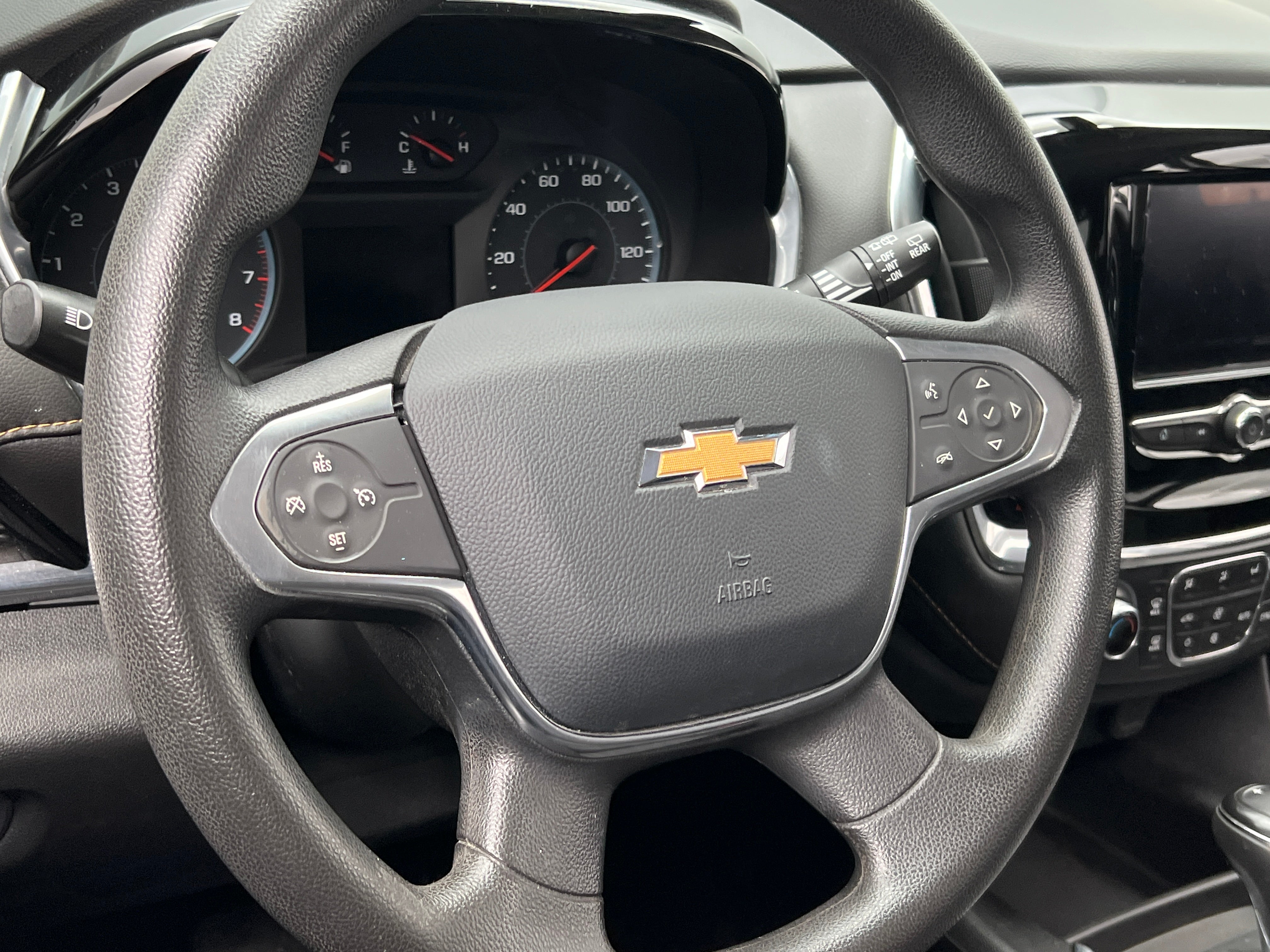 2020 Chevrolet Traverse LS 5
