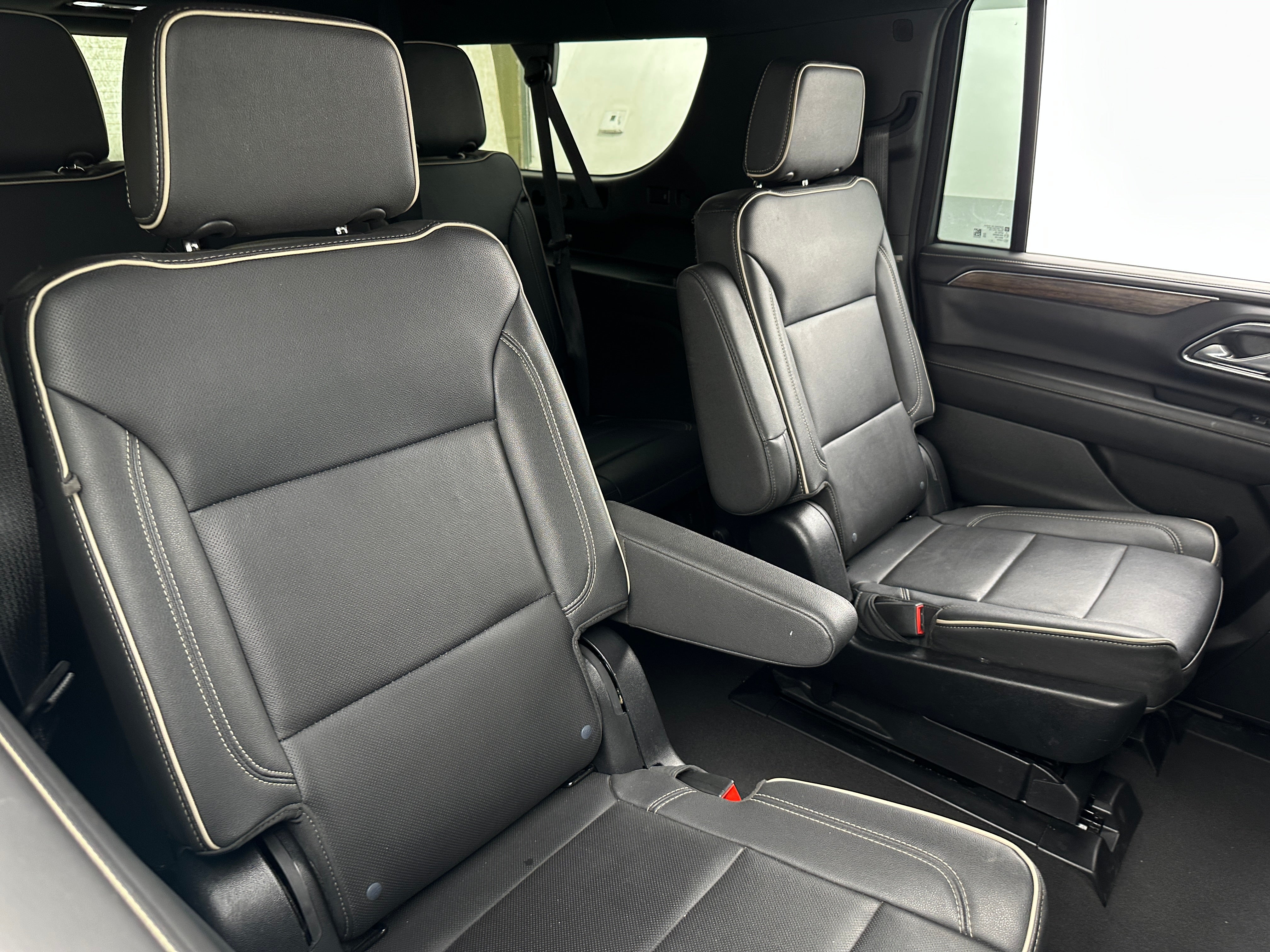 2023 Chevrolet Suburban Premier 5