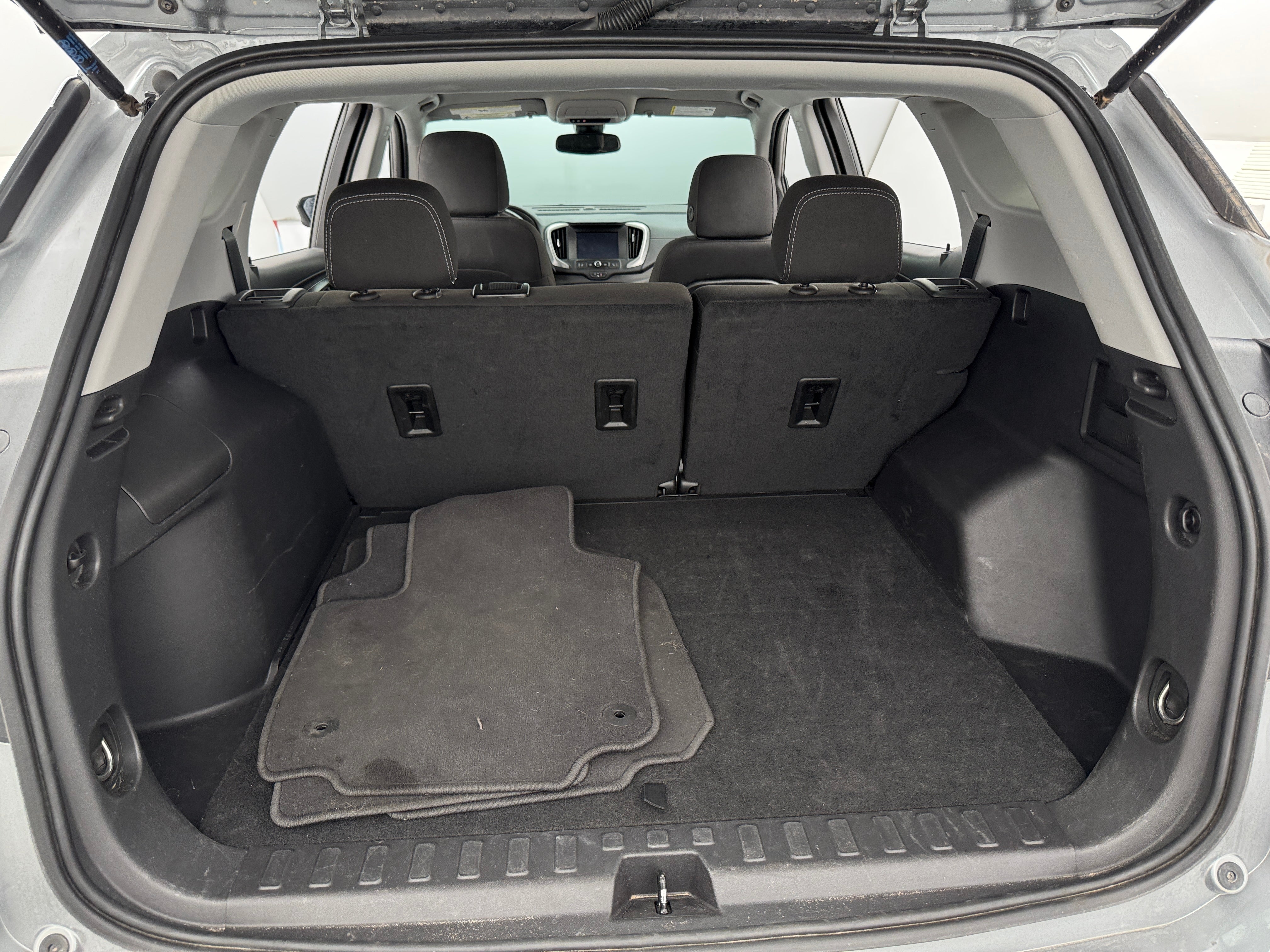 2024 GMC Terrain SLE 7