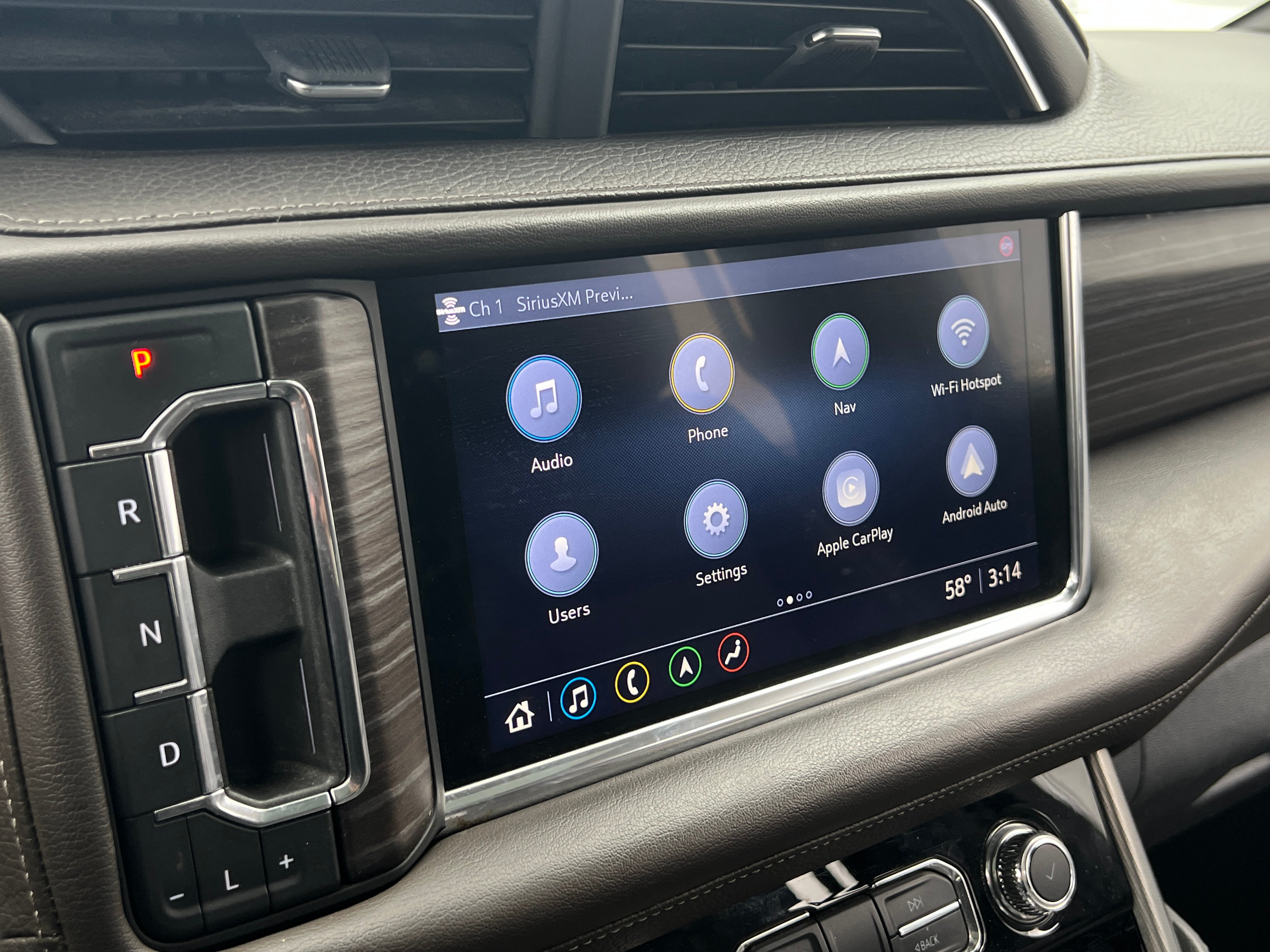 2021 GMC Yukon Denali 3