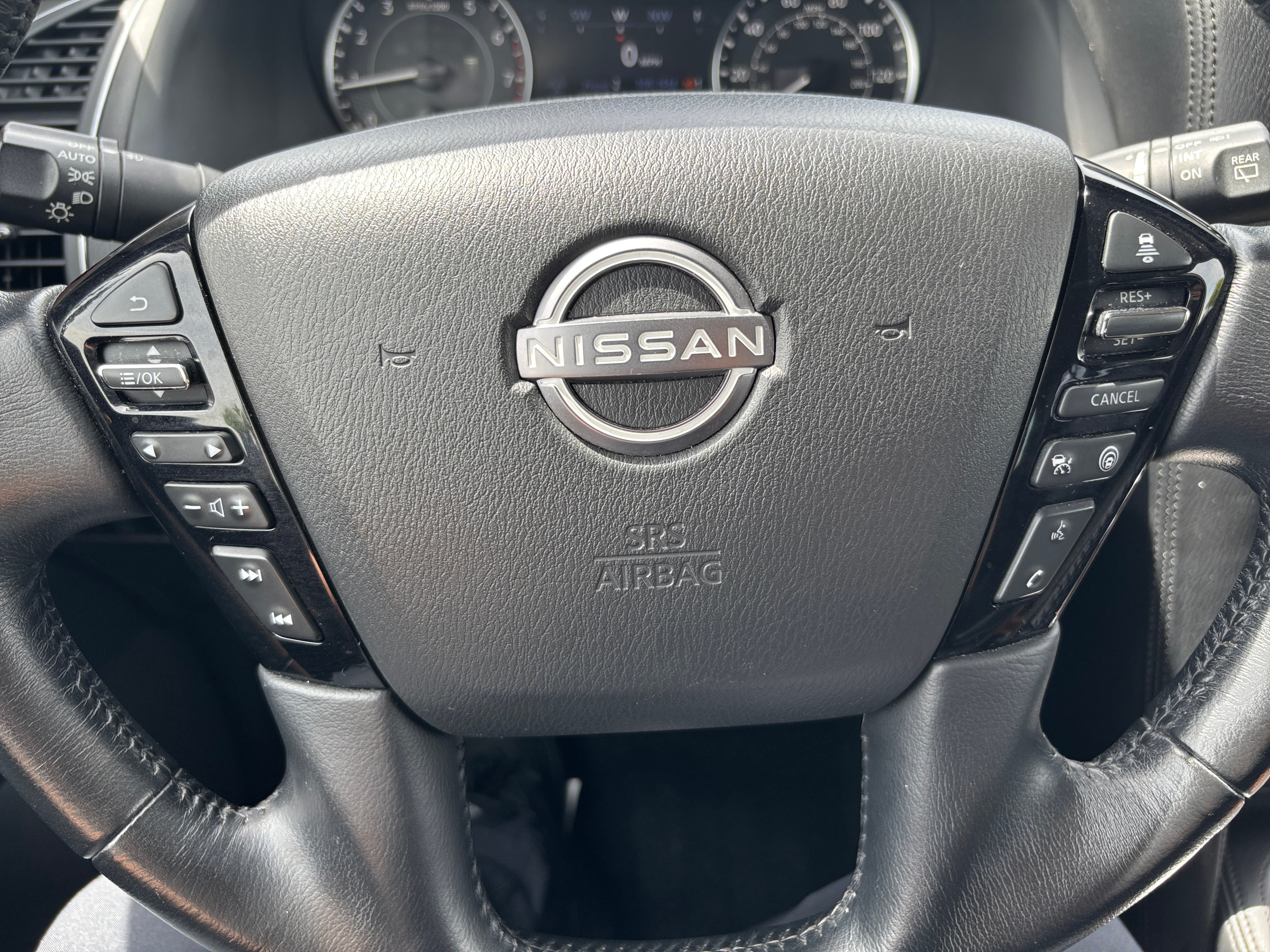 2023 Nissan Armada SL 5