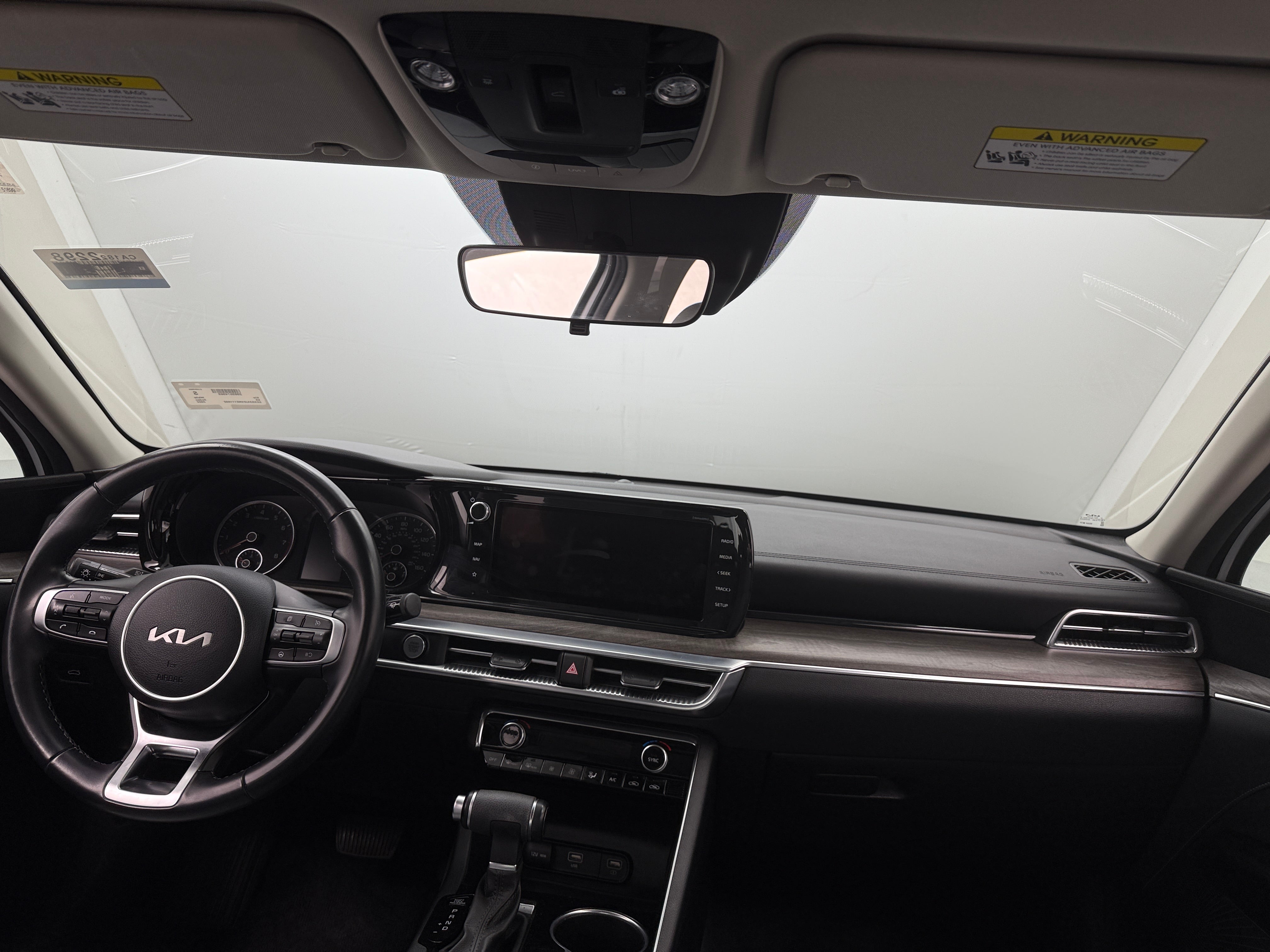 2022 Kia K5 EX 2
