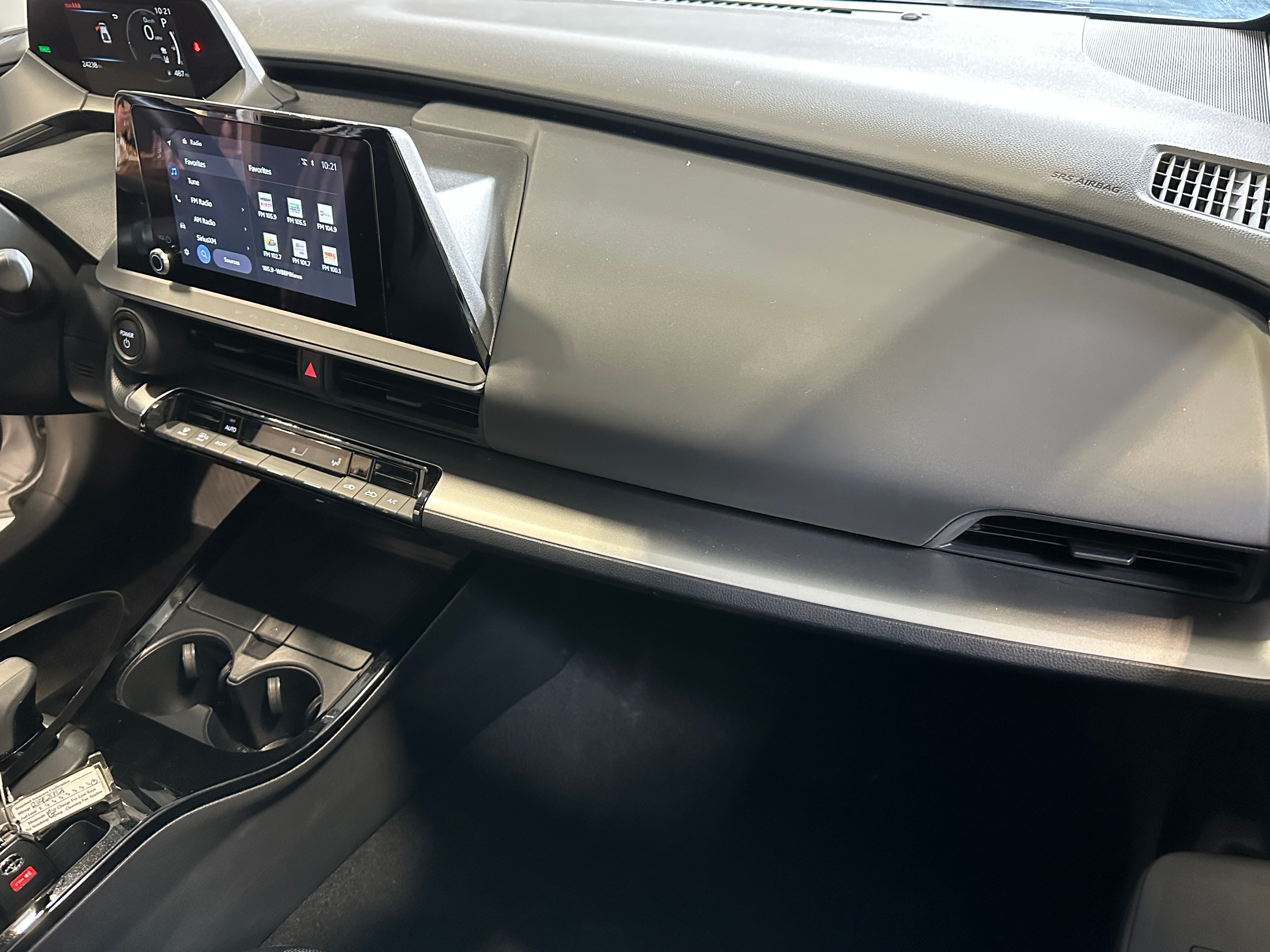 Thumbnail: 2024 Toyota Prius - 3