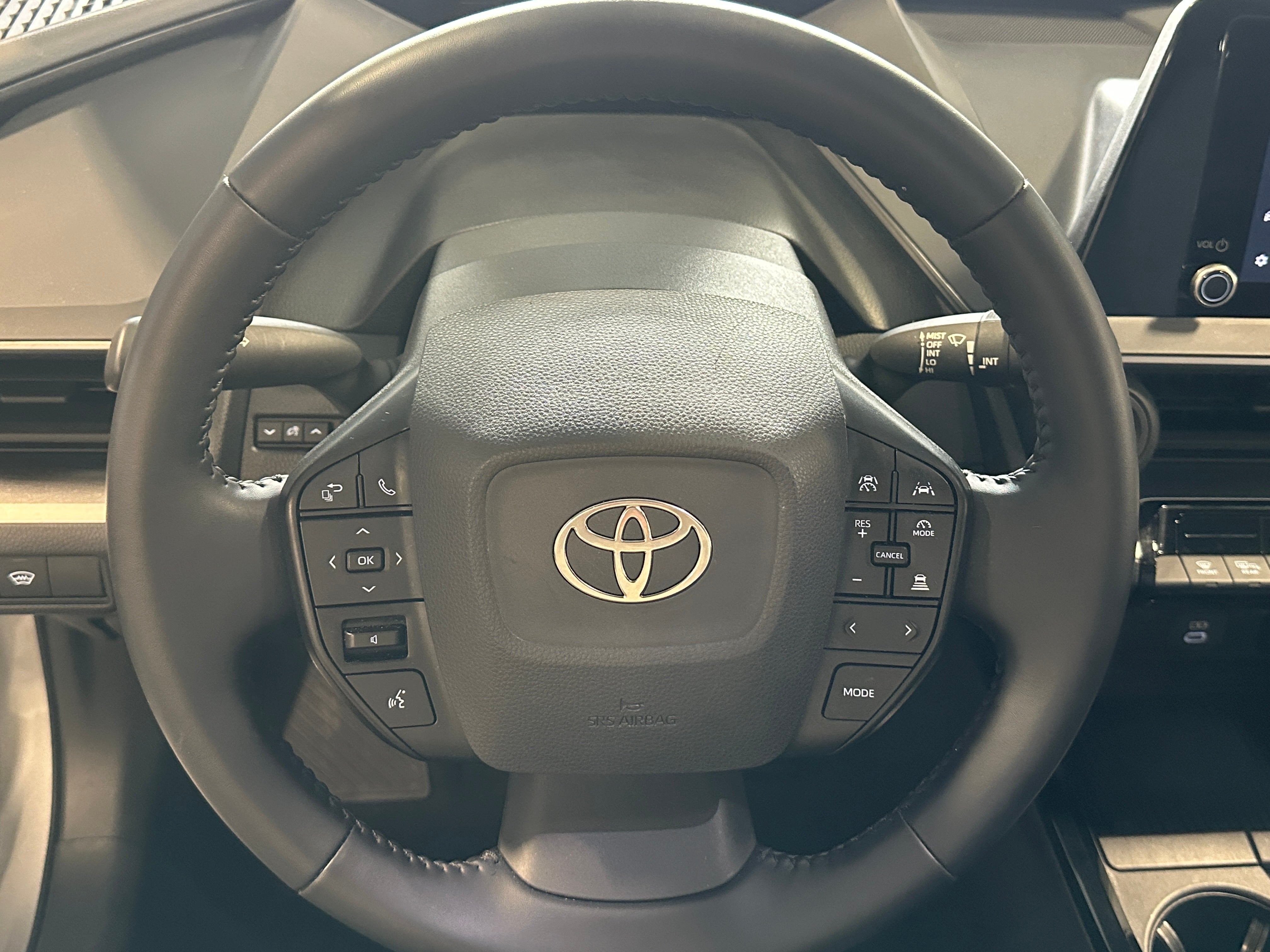 Thumbnail: 2024 Toyota Prius - 5