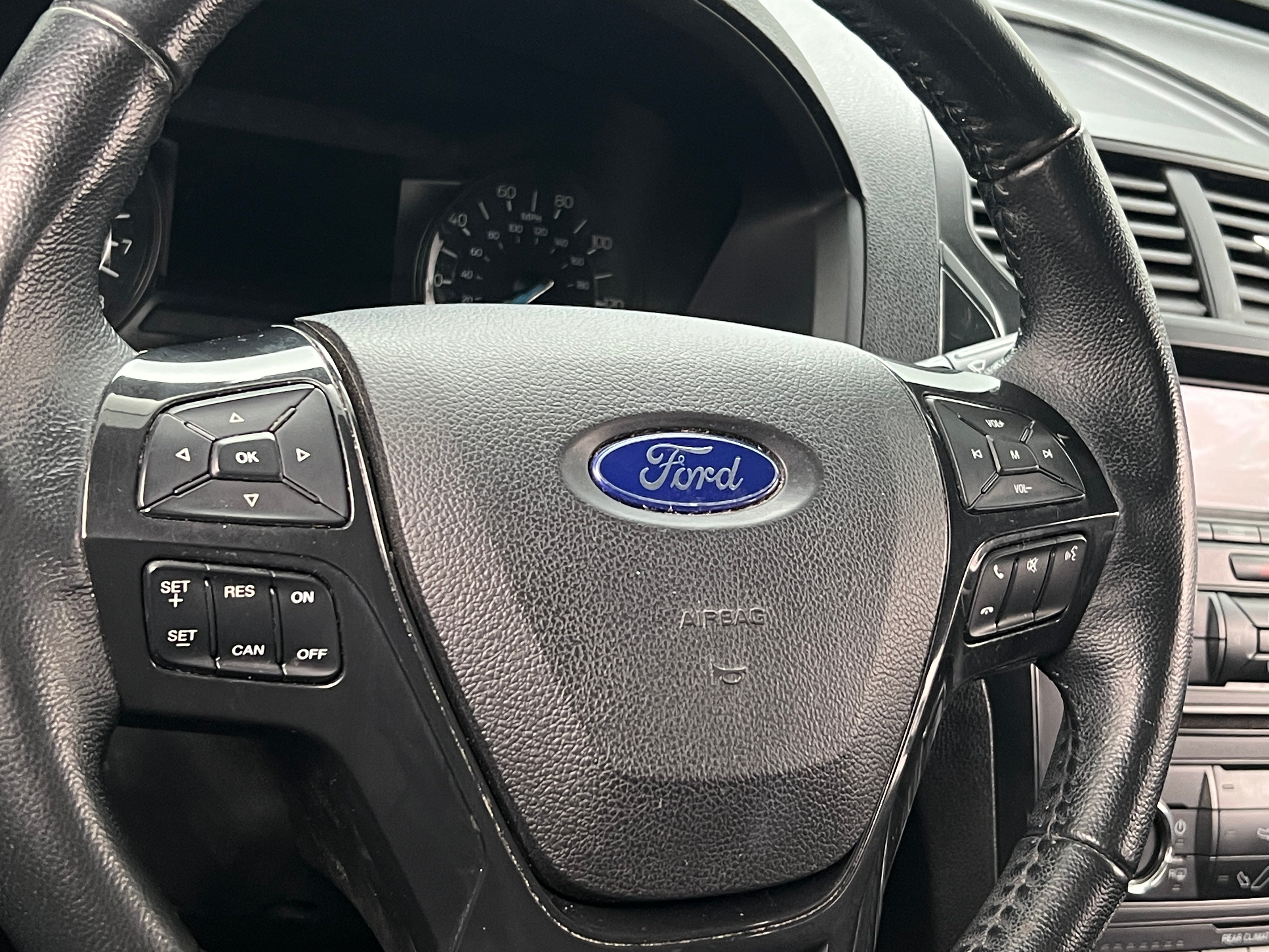 2017 Ford Explorer XLT 5