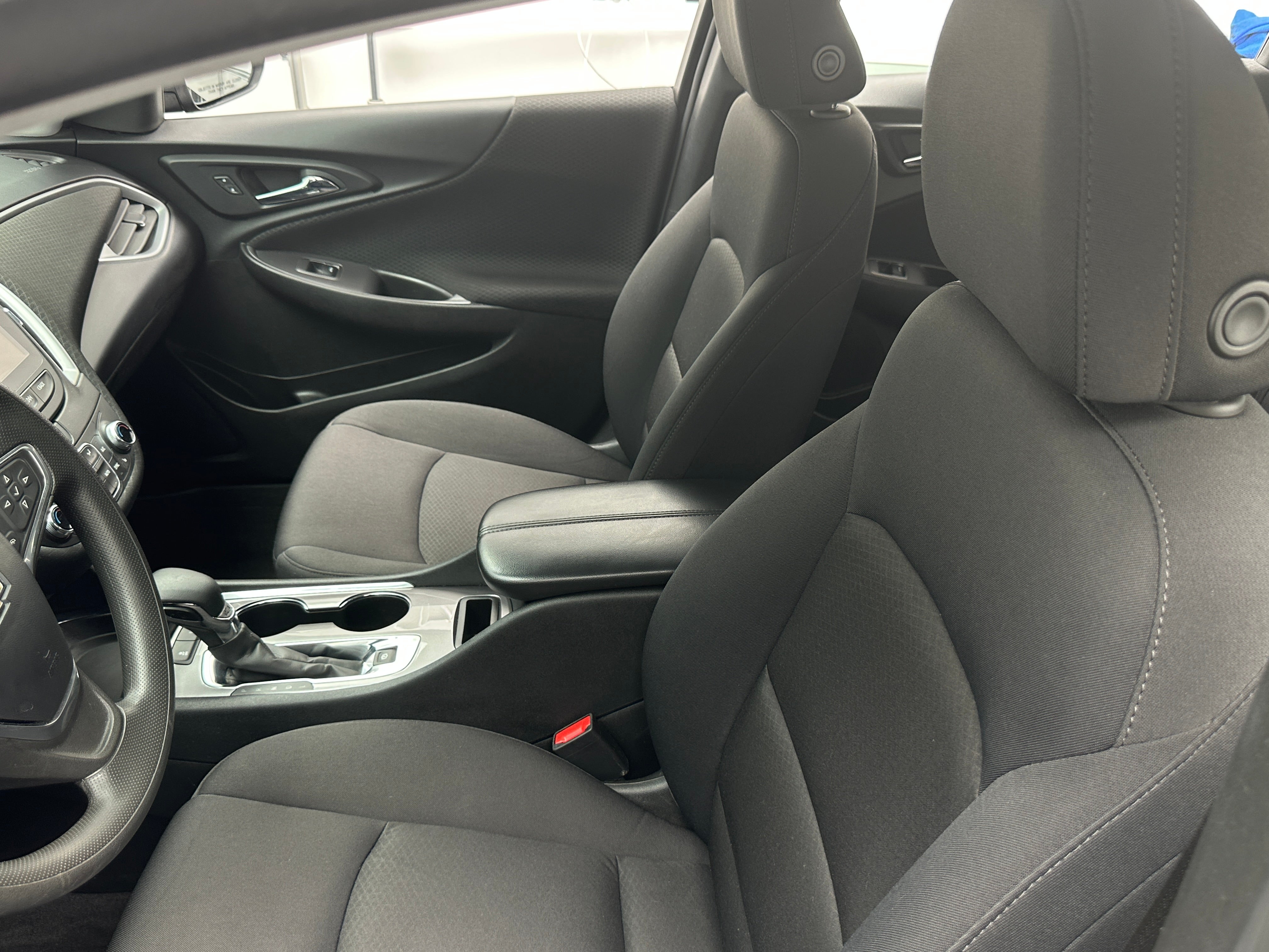 2023 Chevrolet Malibu LT 2