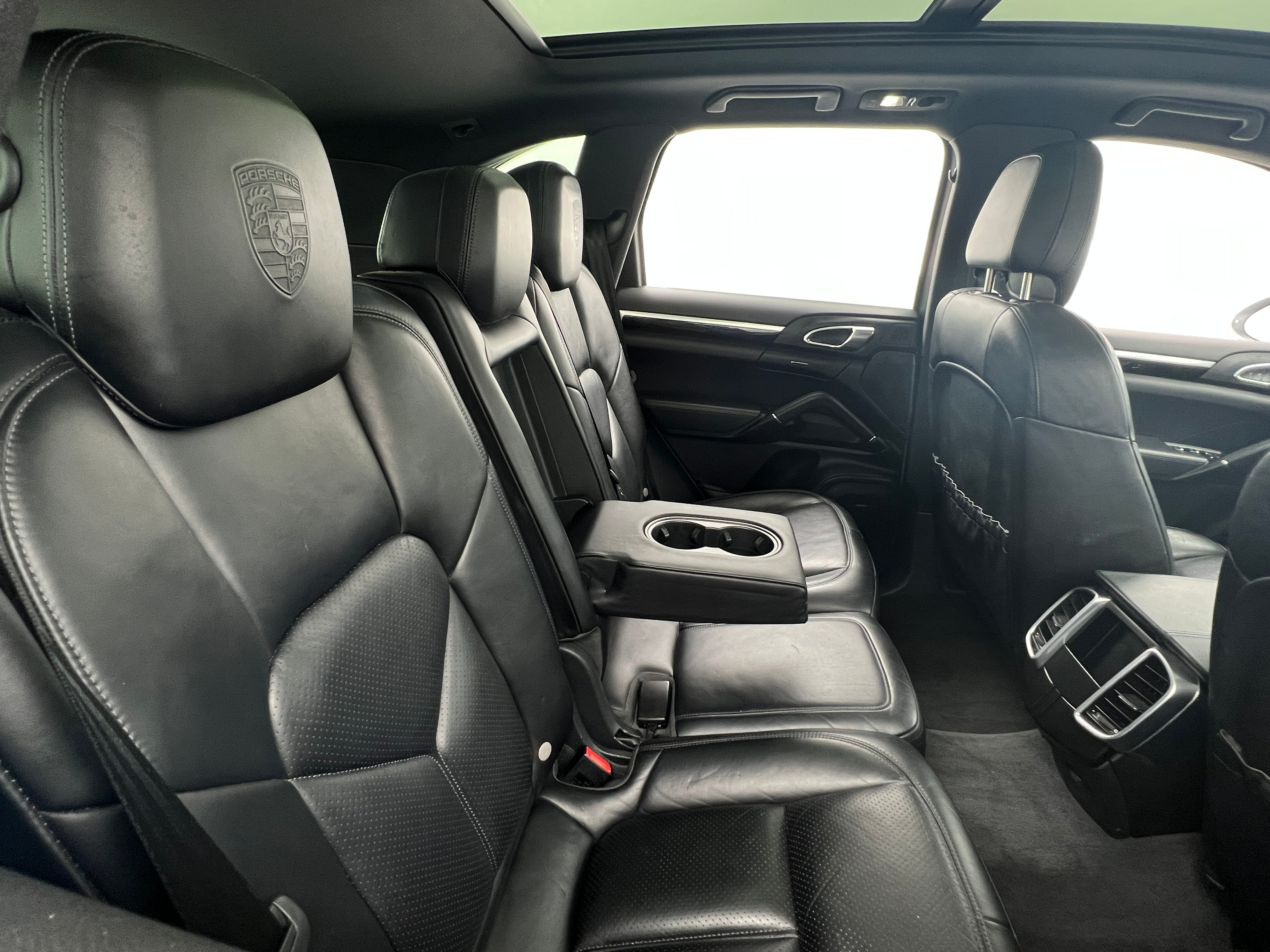 2018 Porsche Cayenne Platinum Edition 5