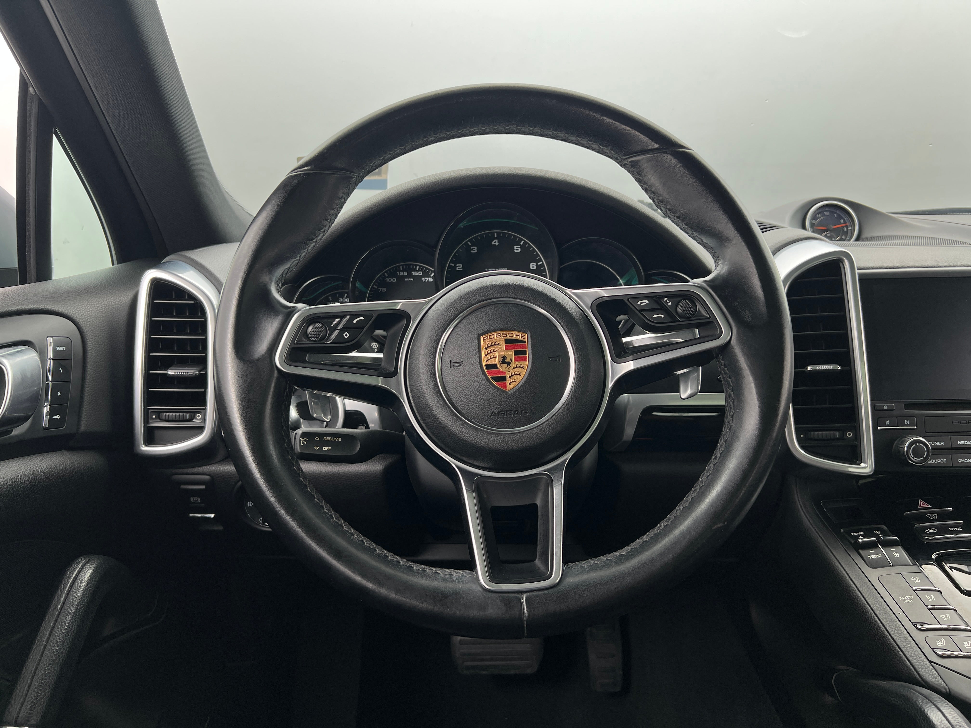 2018 Porsche Cayenne Platinum Edition 4