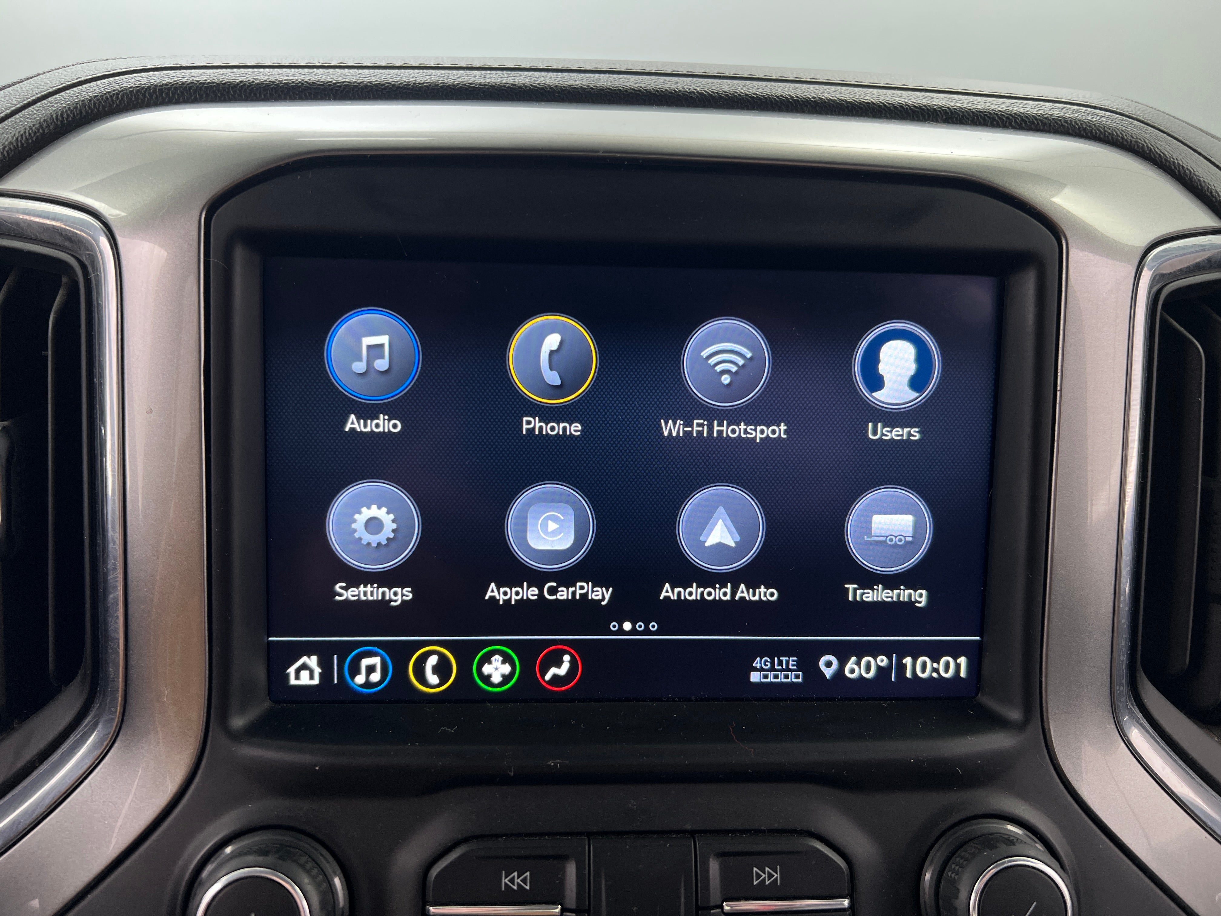 2020 Chevrolet Silverado 1500 LT 3
