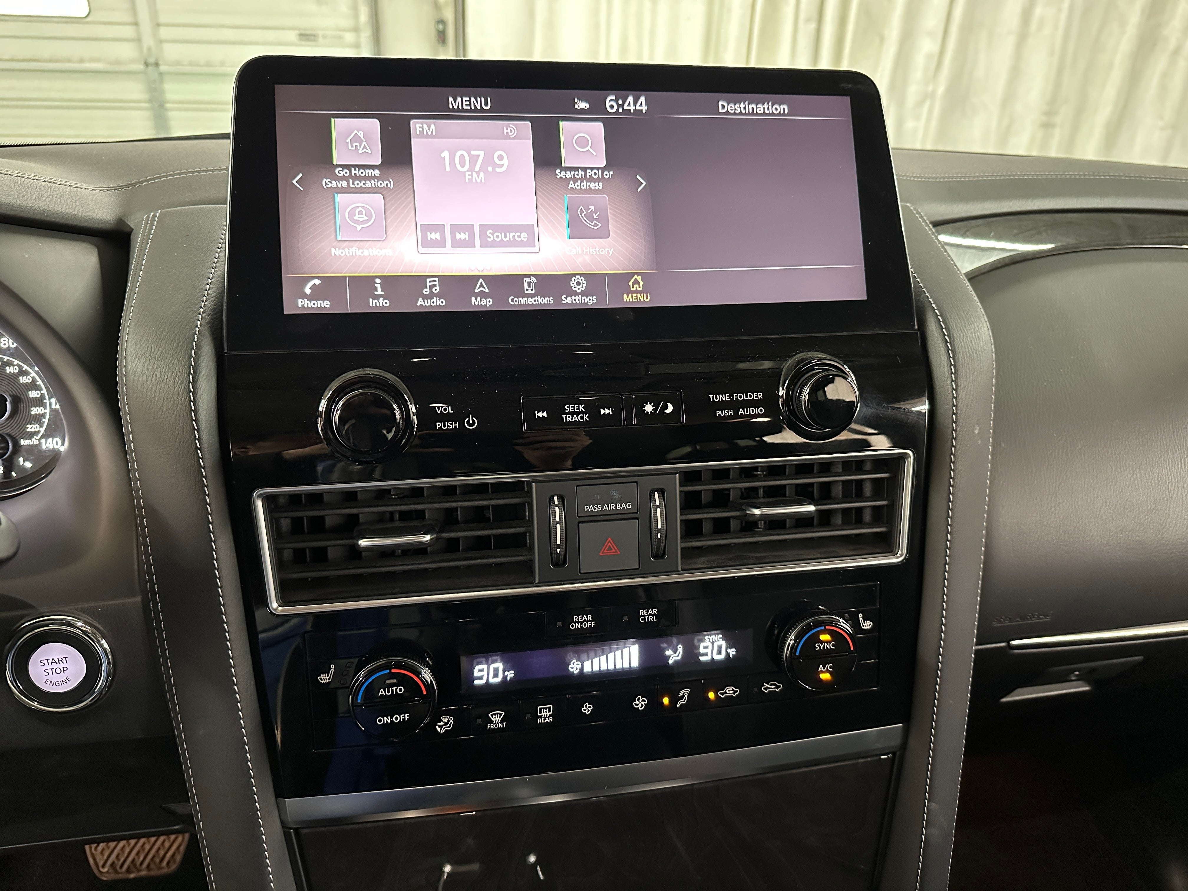 2024 INFINITI QX80 Luxe 3