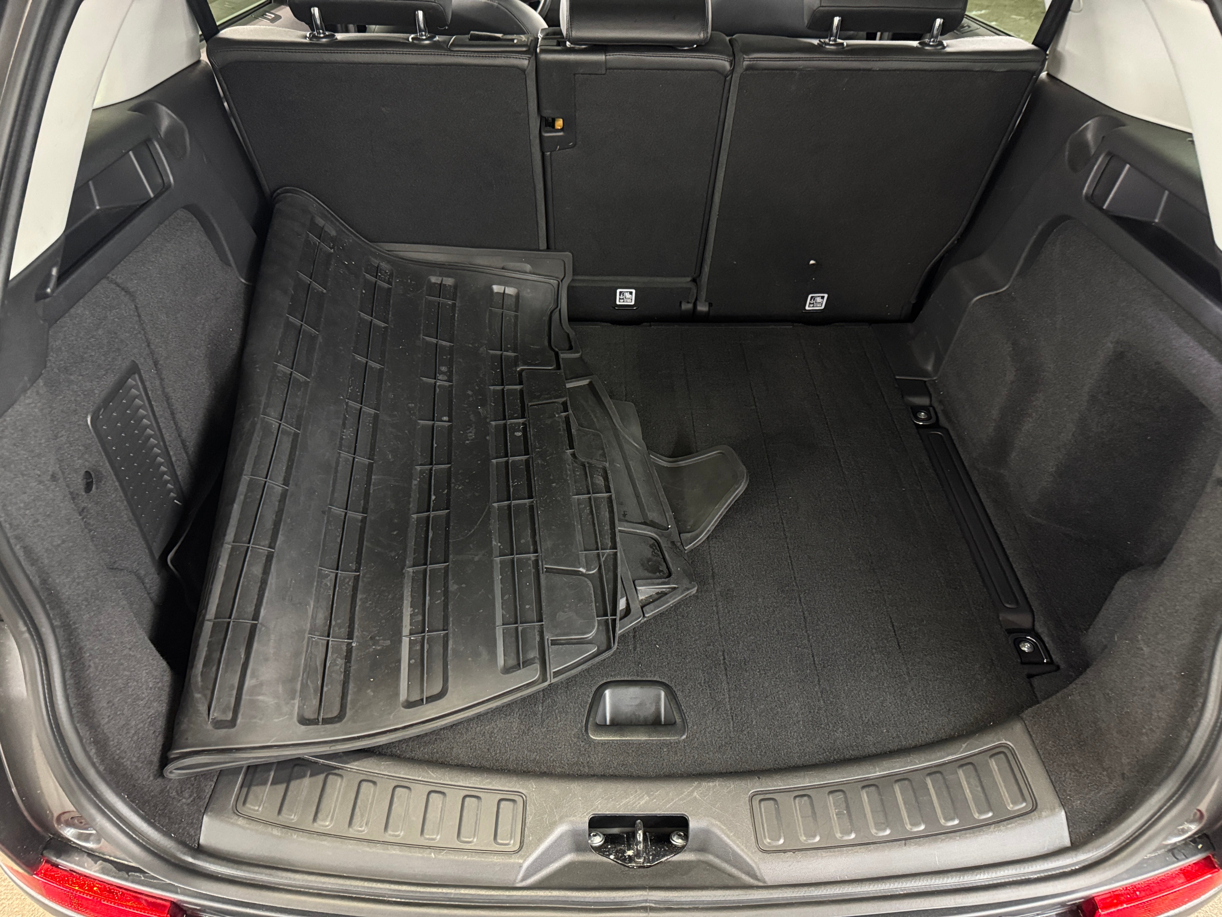 2017 Land Rover Discovery Sport HSE 7