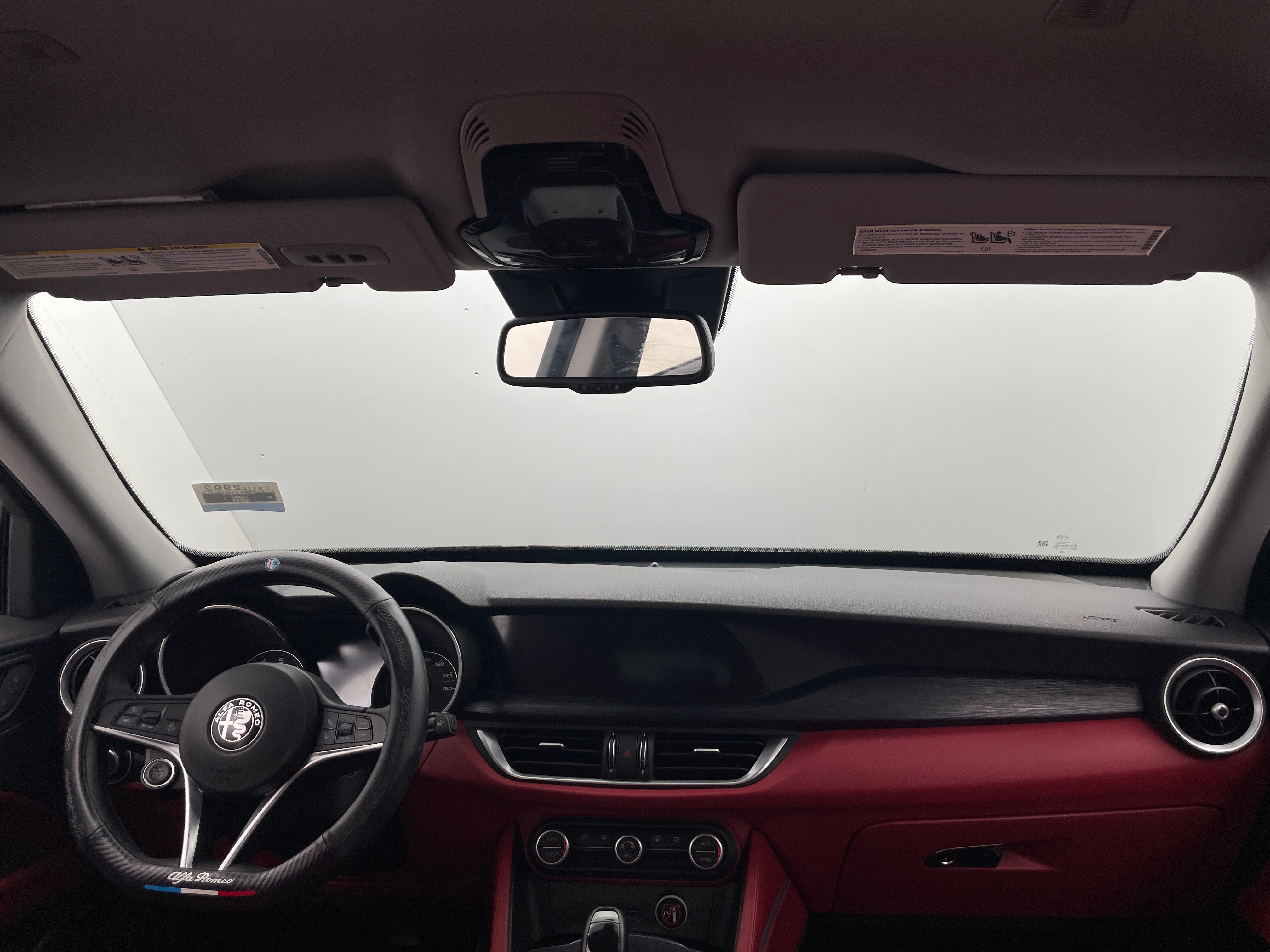 2019 Alfa Romeo Stelvio Base 2