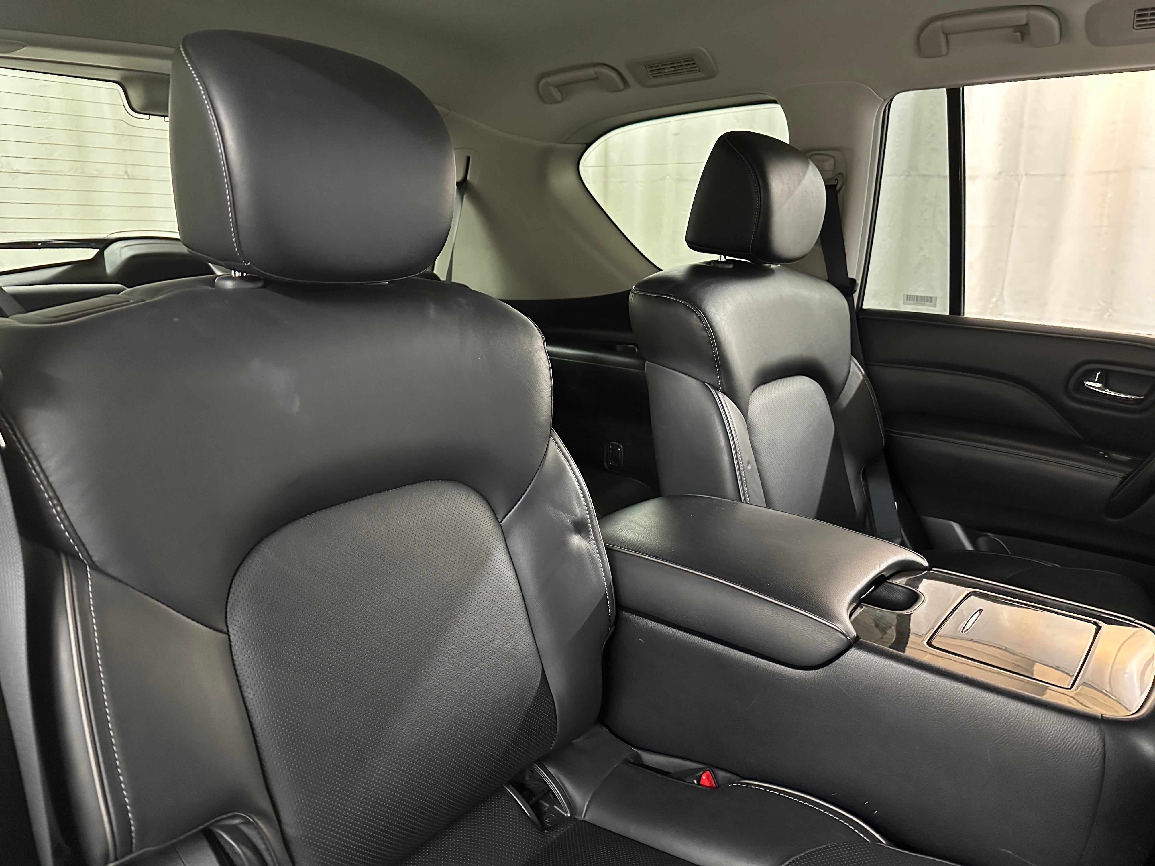 2024 INFINITI QX80 Luxe 5