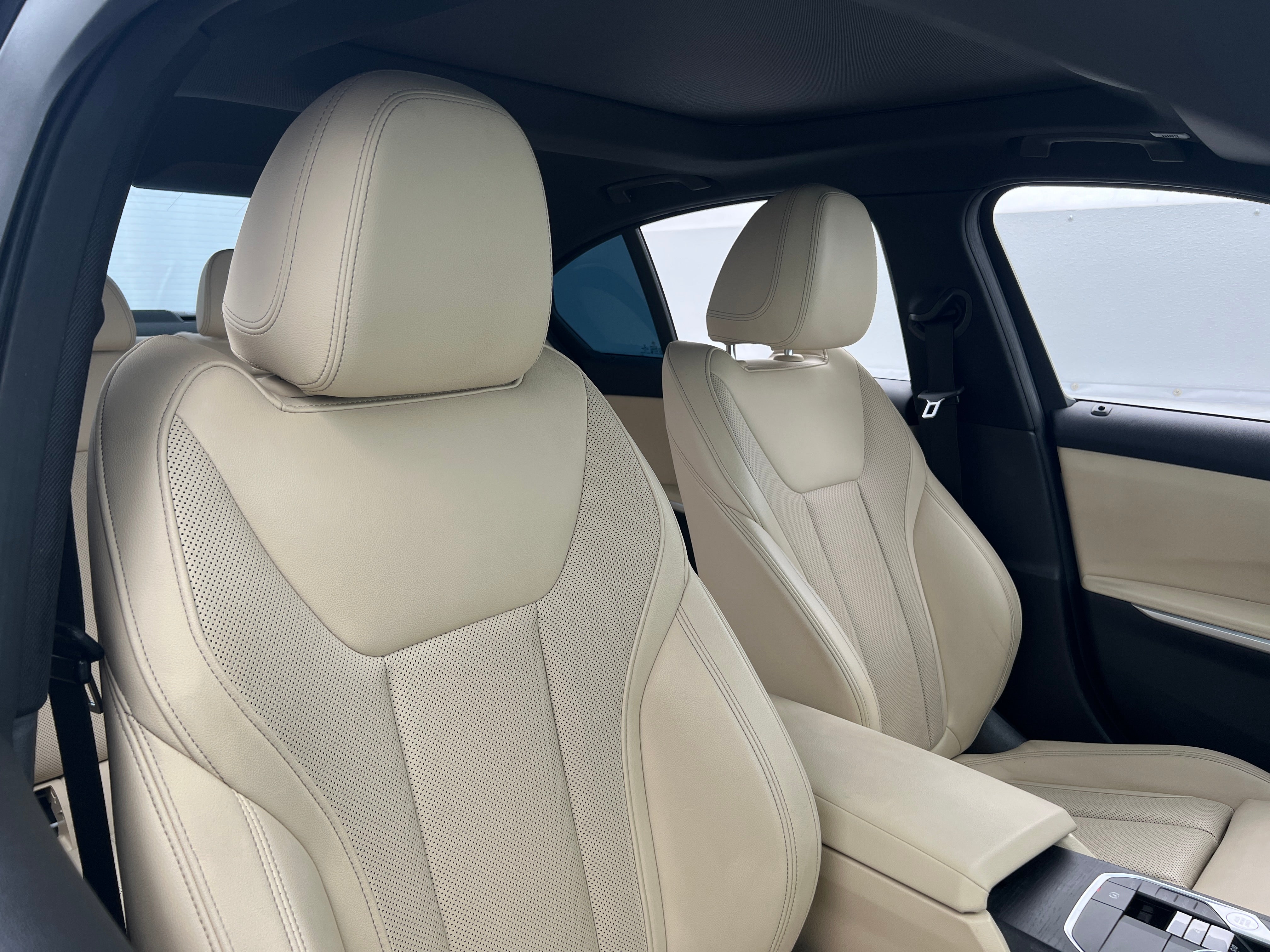 2023 BMW 3 Series 330i 2