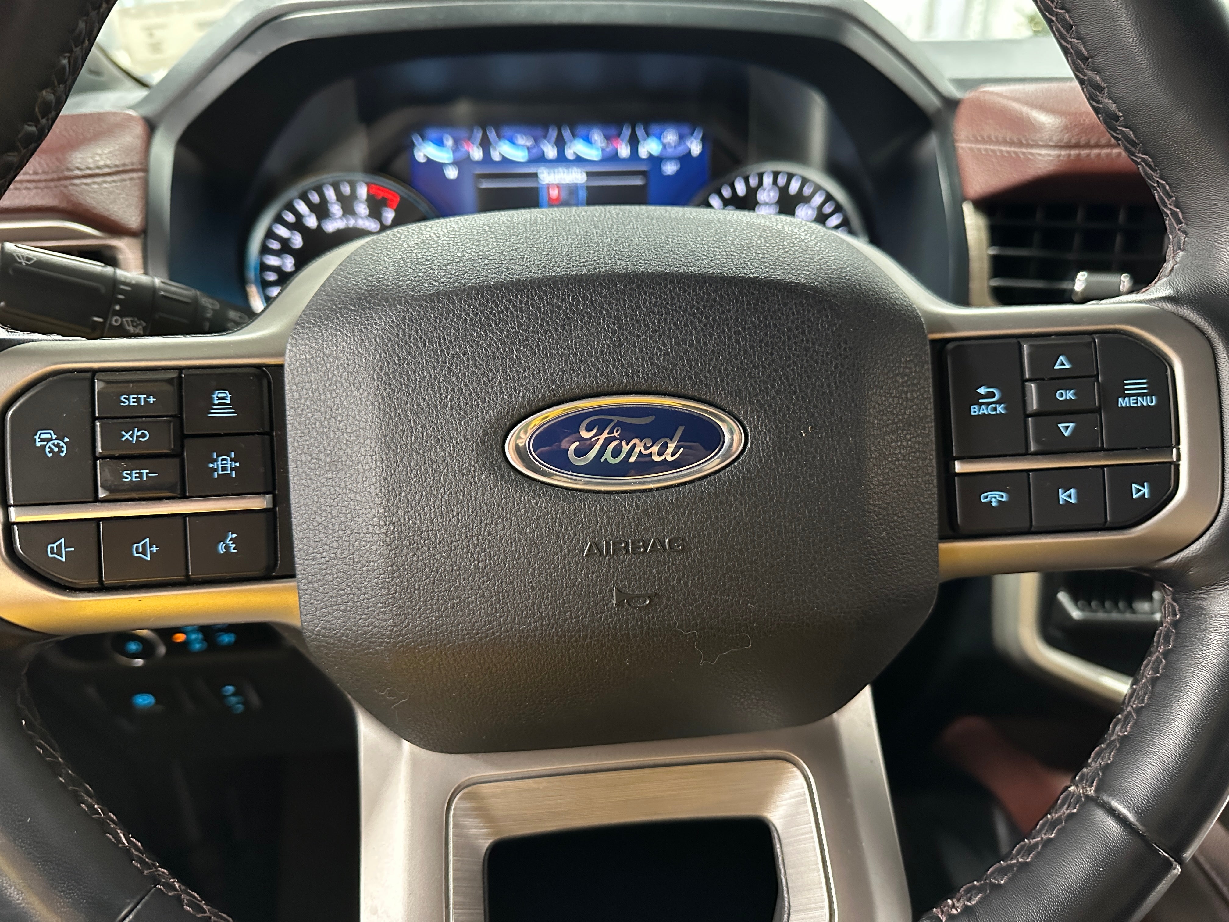 2023 Ford Expedition Limited 4