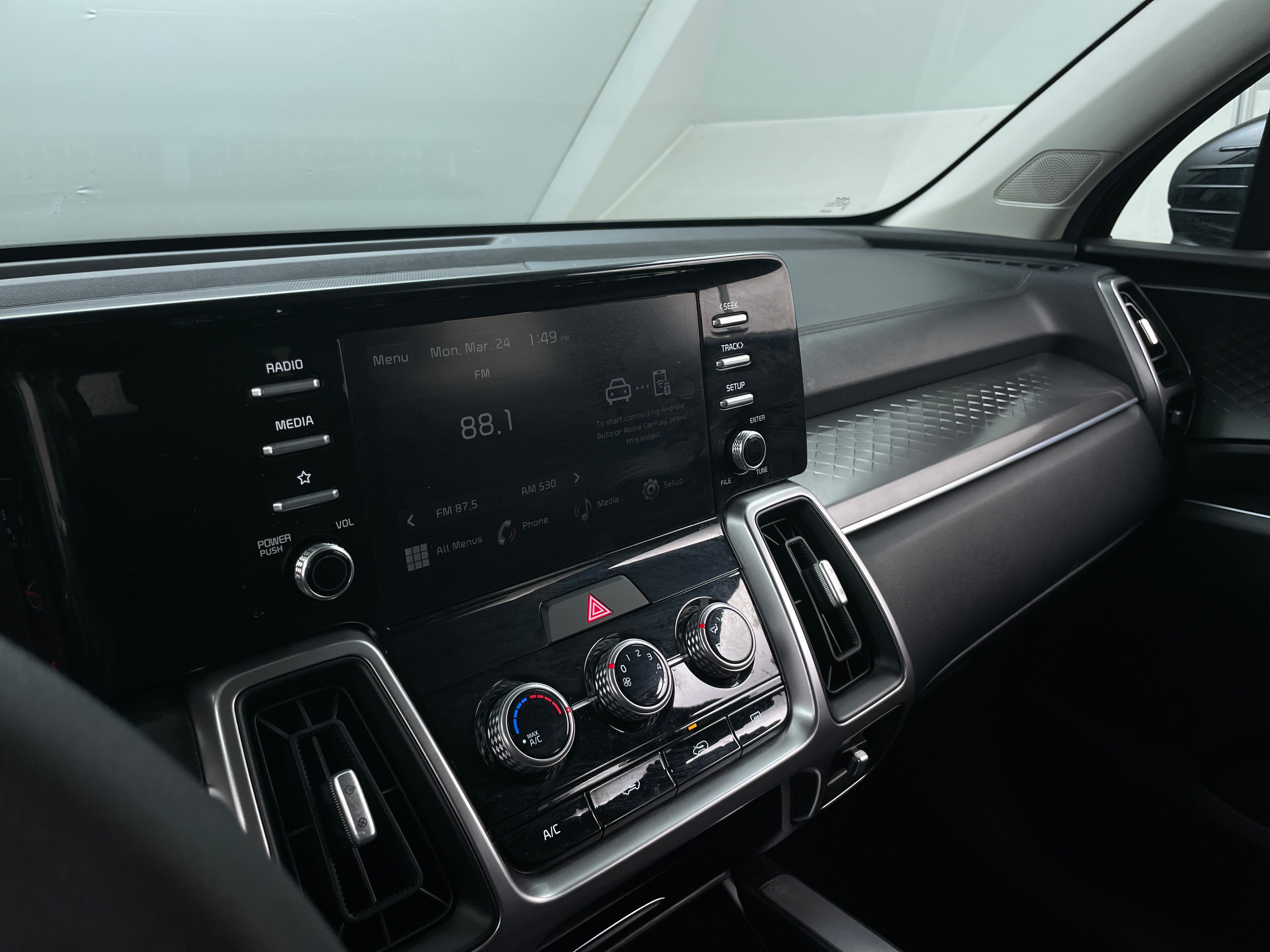 2023 Kia Sorento LX 4