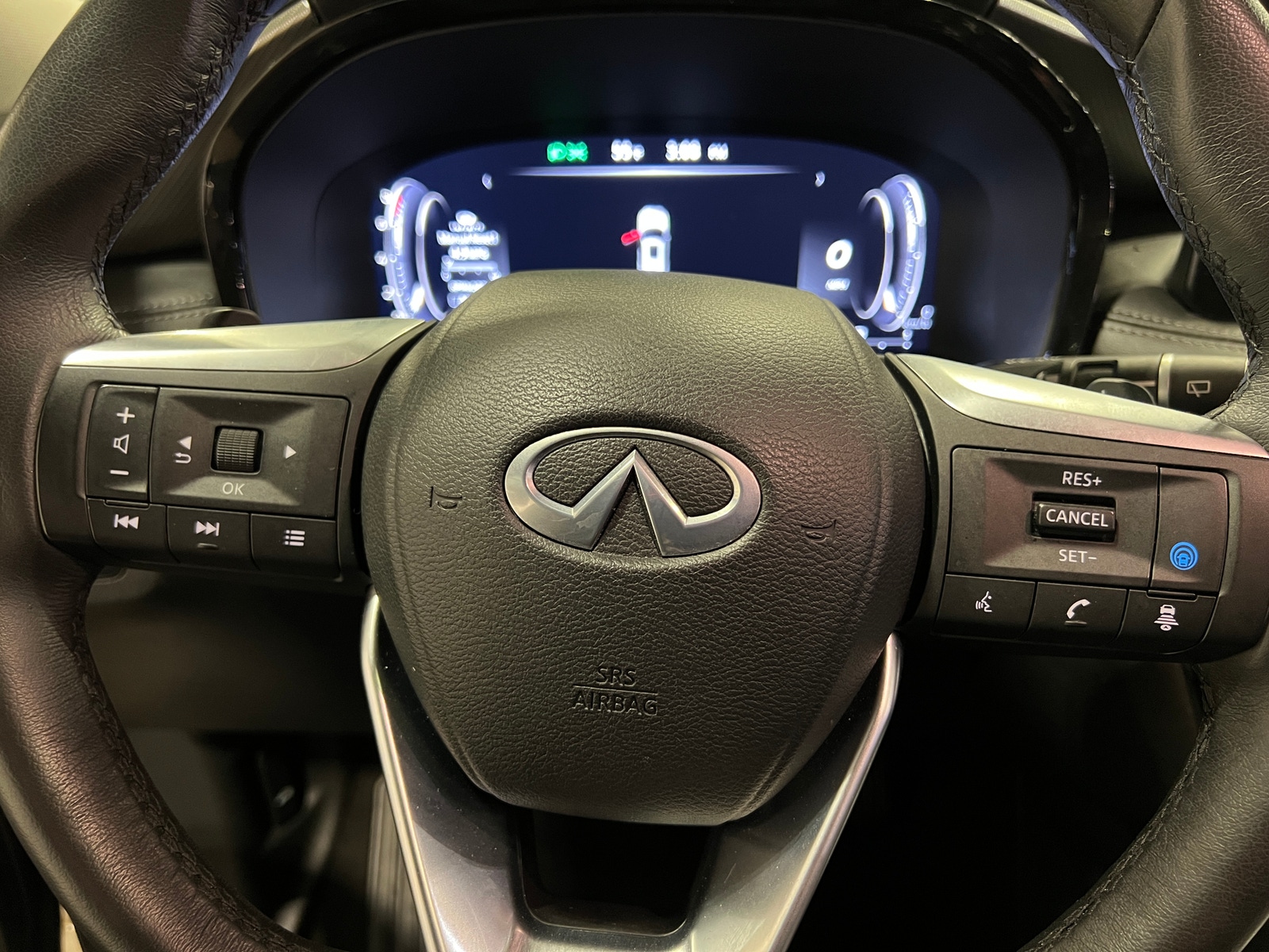 Thumbnail: 2024 INFINITI QX60 - 5