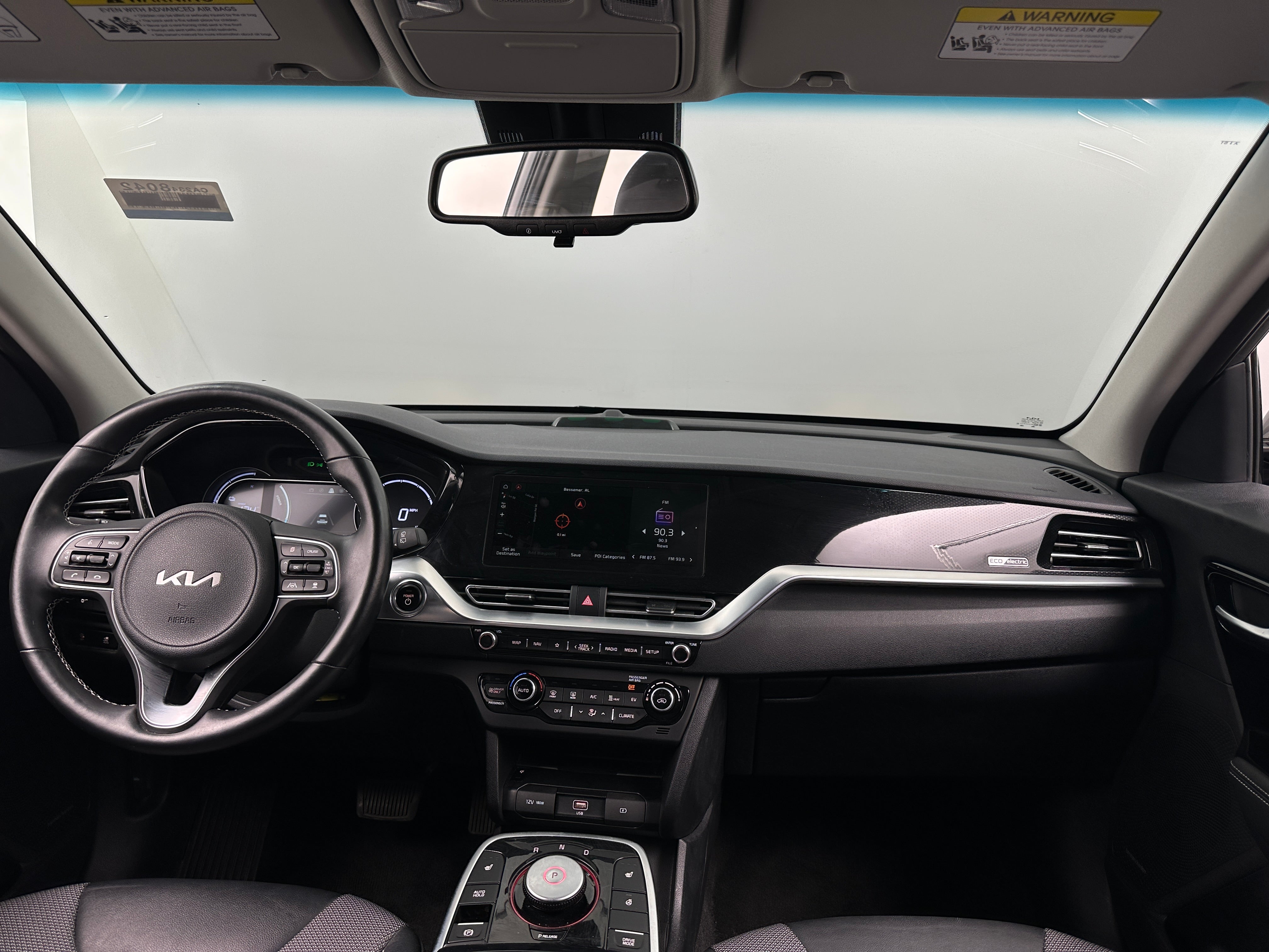 2022 Kia Niro EX 2