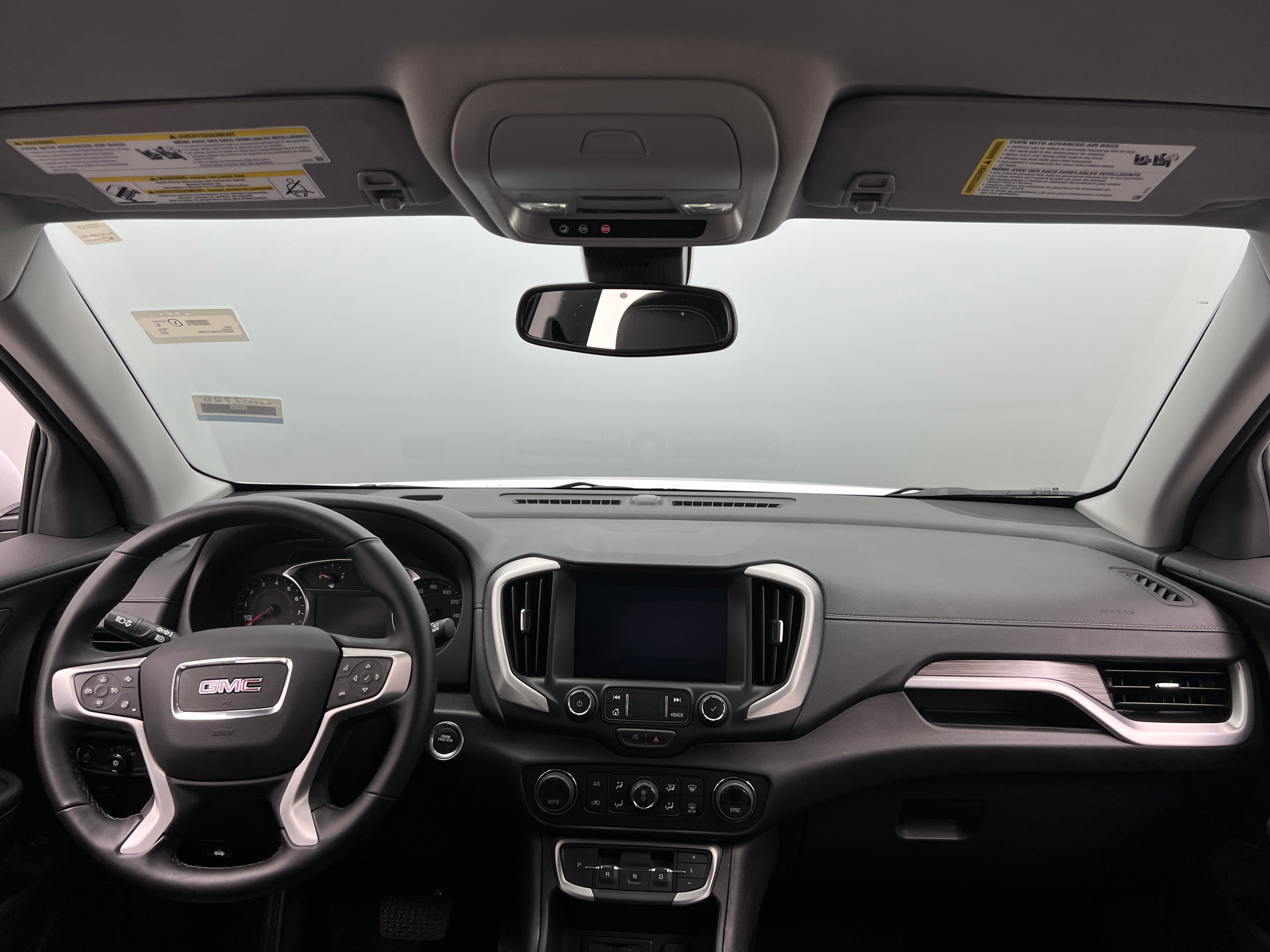 2024 GMC Terrain SLT 2