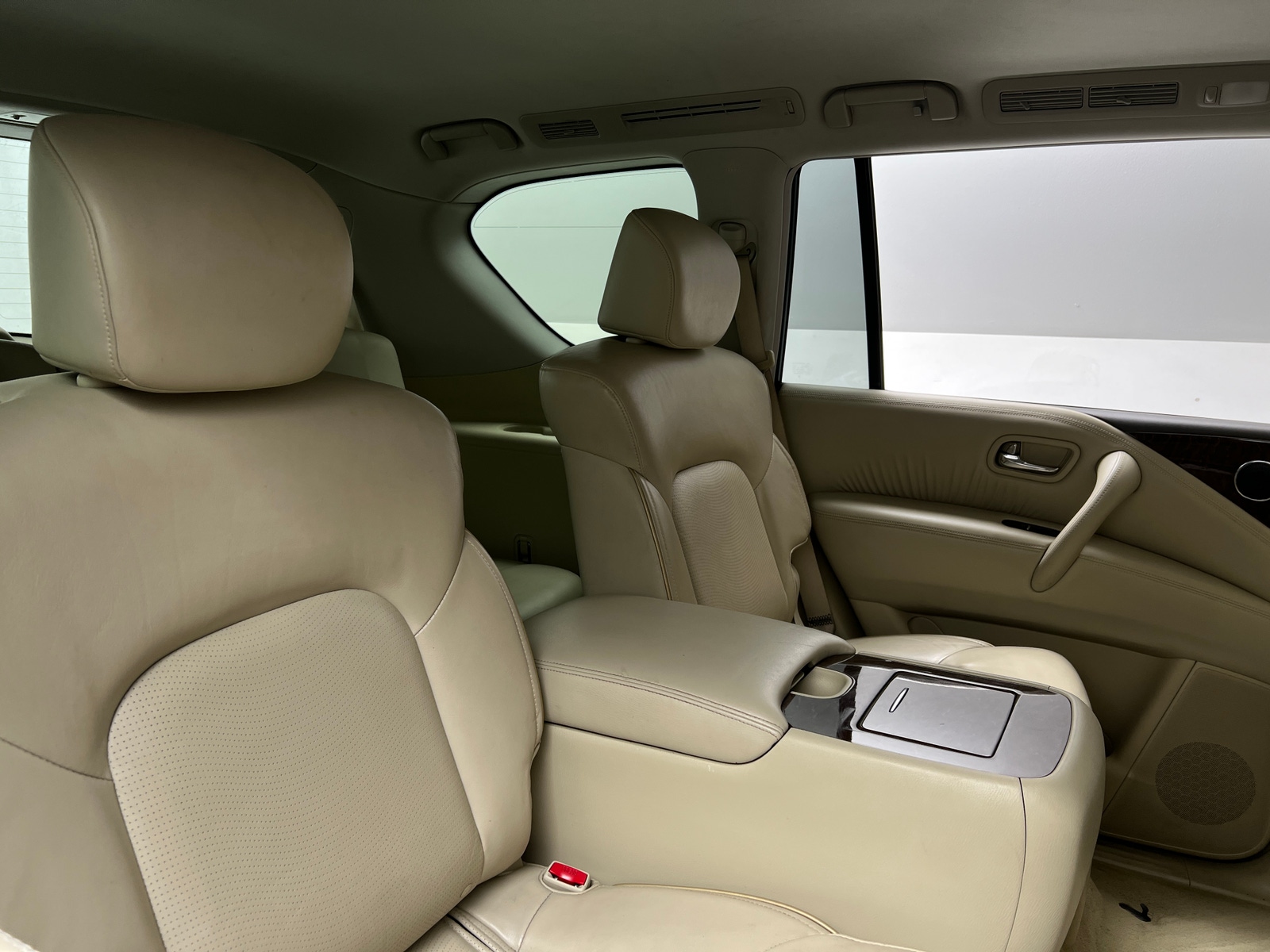 Thumbnail: 2015 INFINITI QX80 - 6