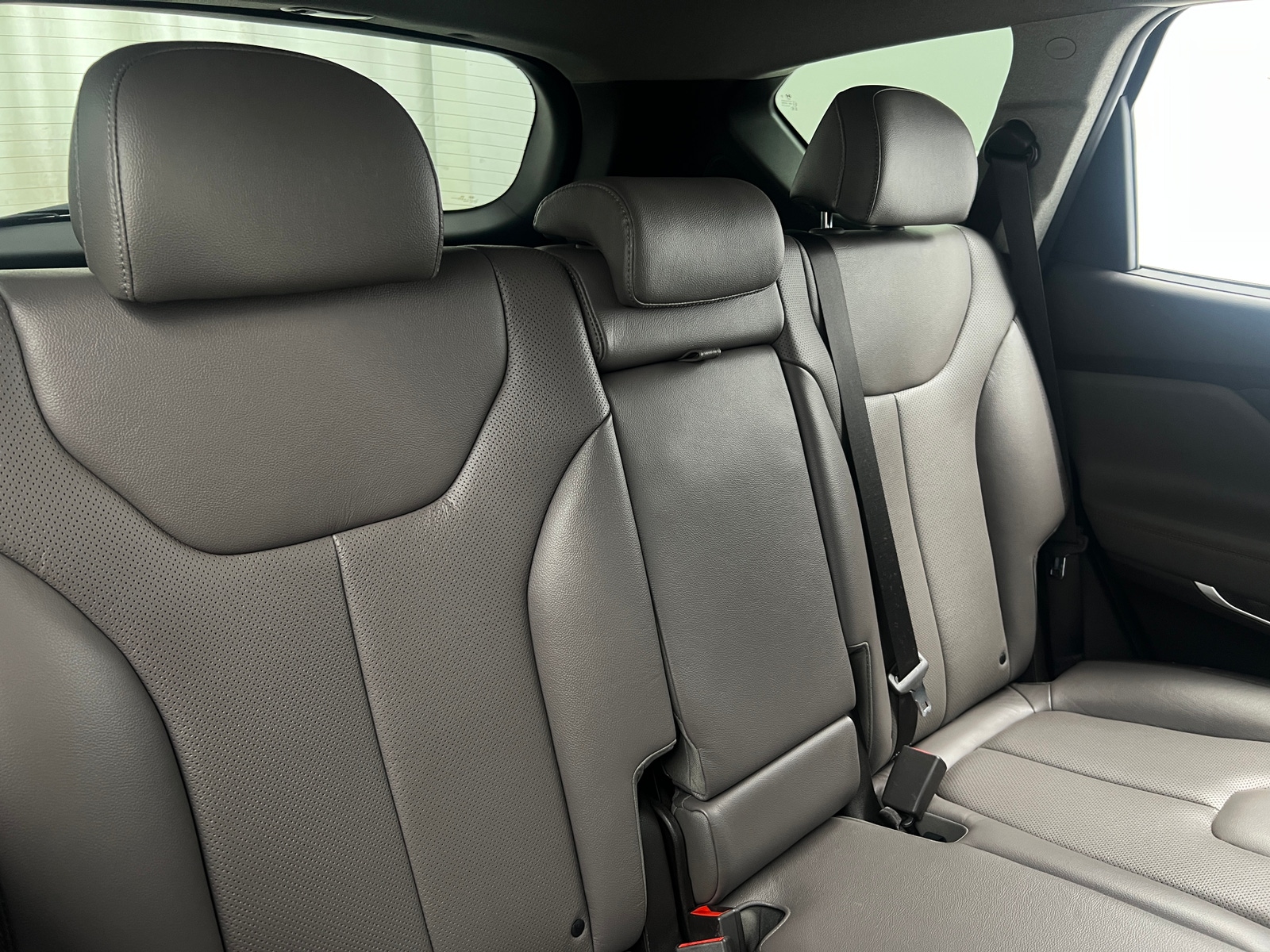 Thumbnail: 2020 Hyundai Santa Fe - 5