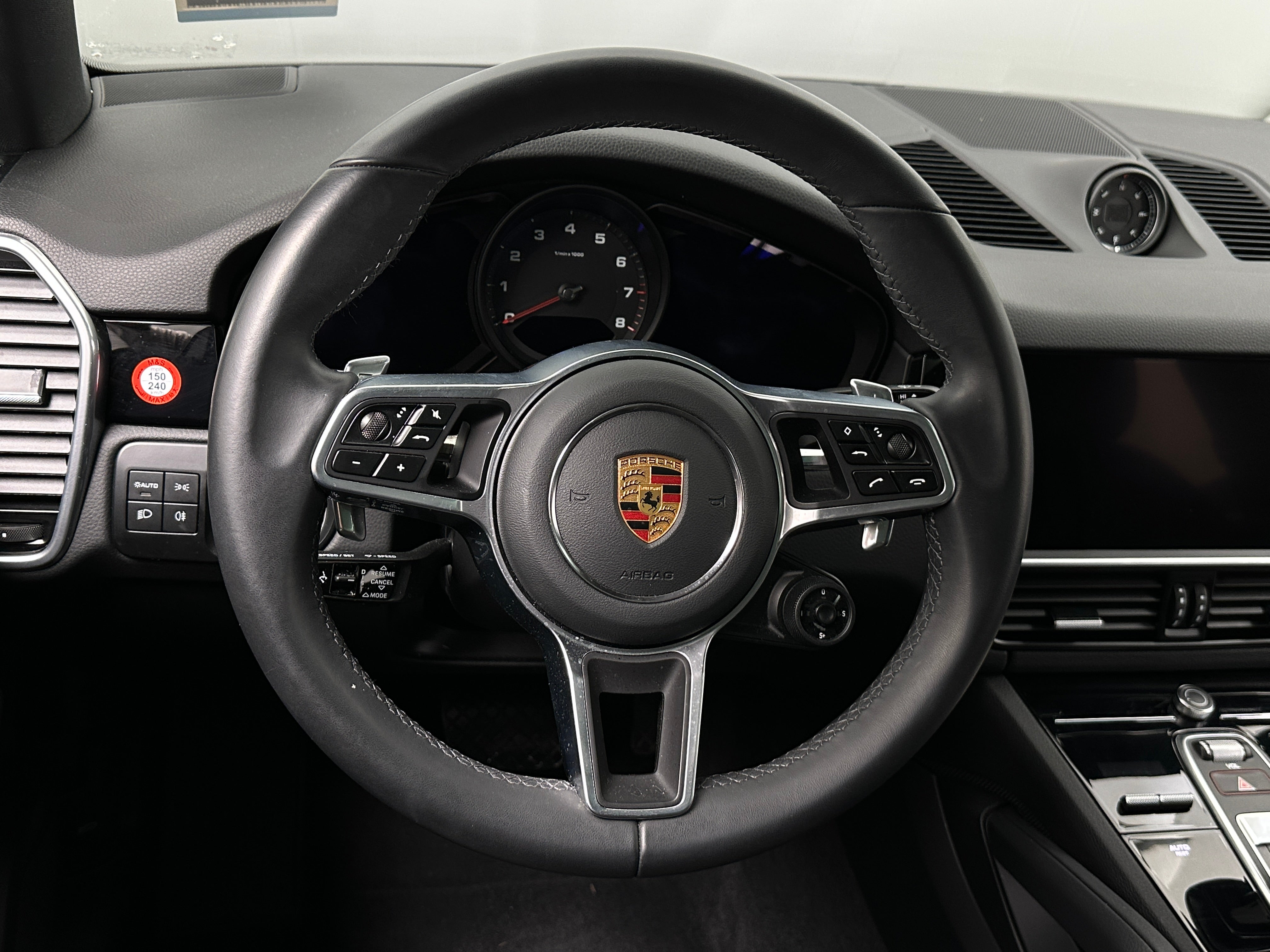 2023 Porsche   4