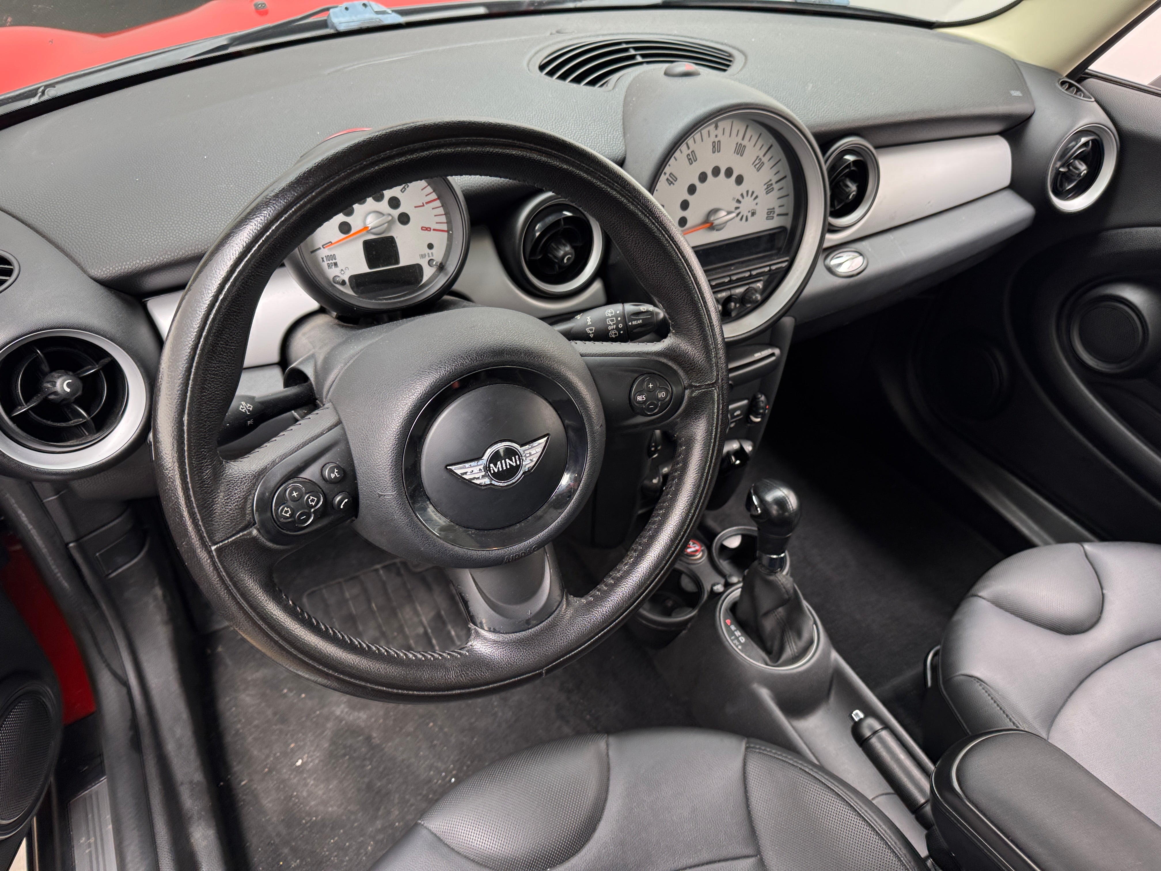 2011 MINI Cooper Hardtop  2