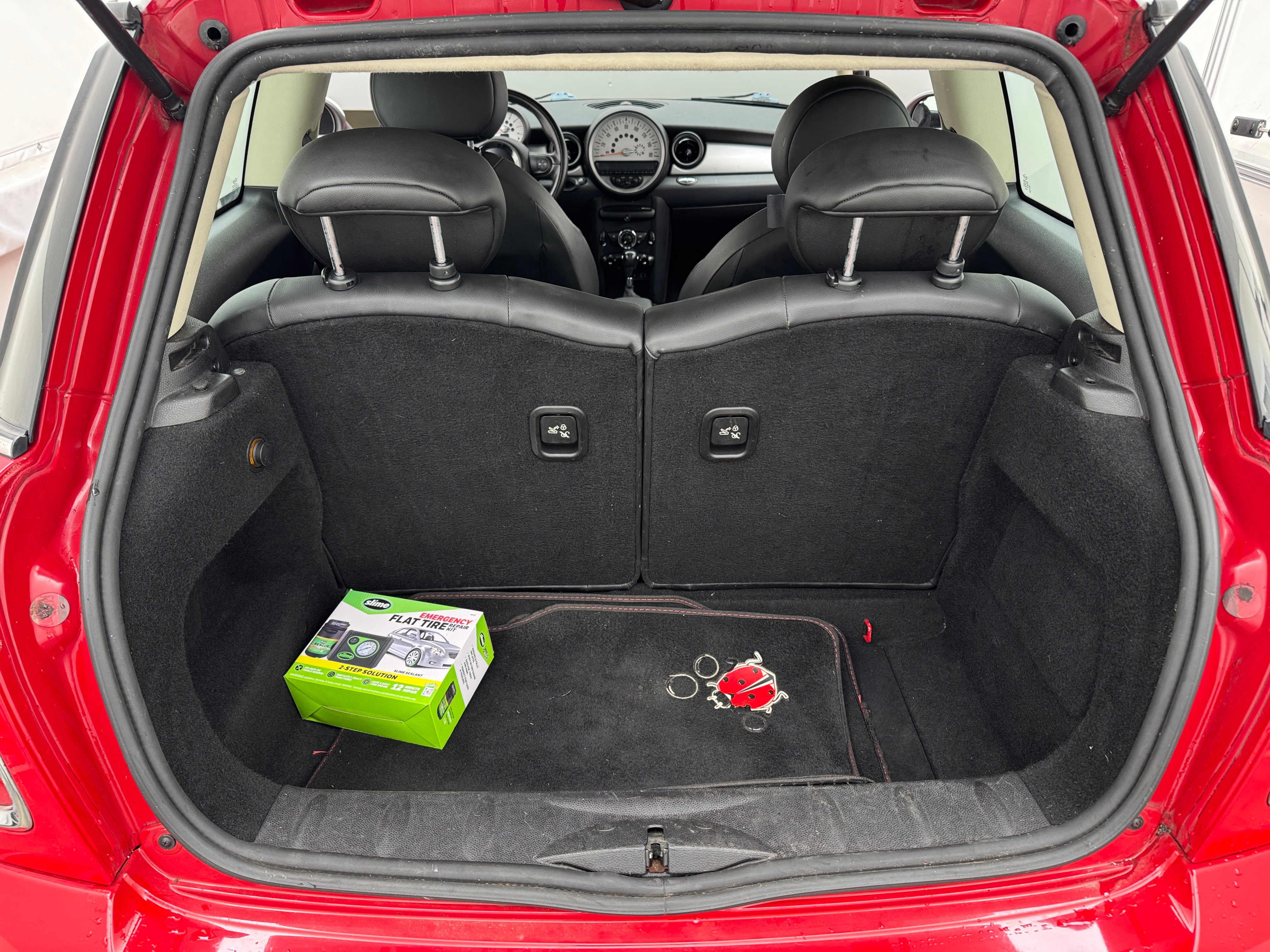 2011 MINI Cooper Hardtop  6