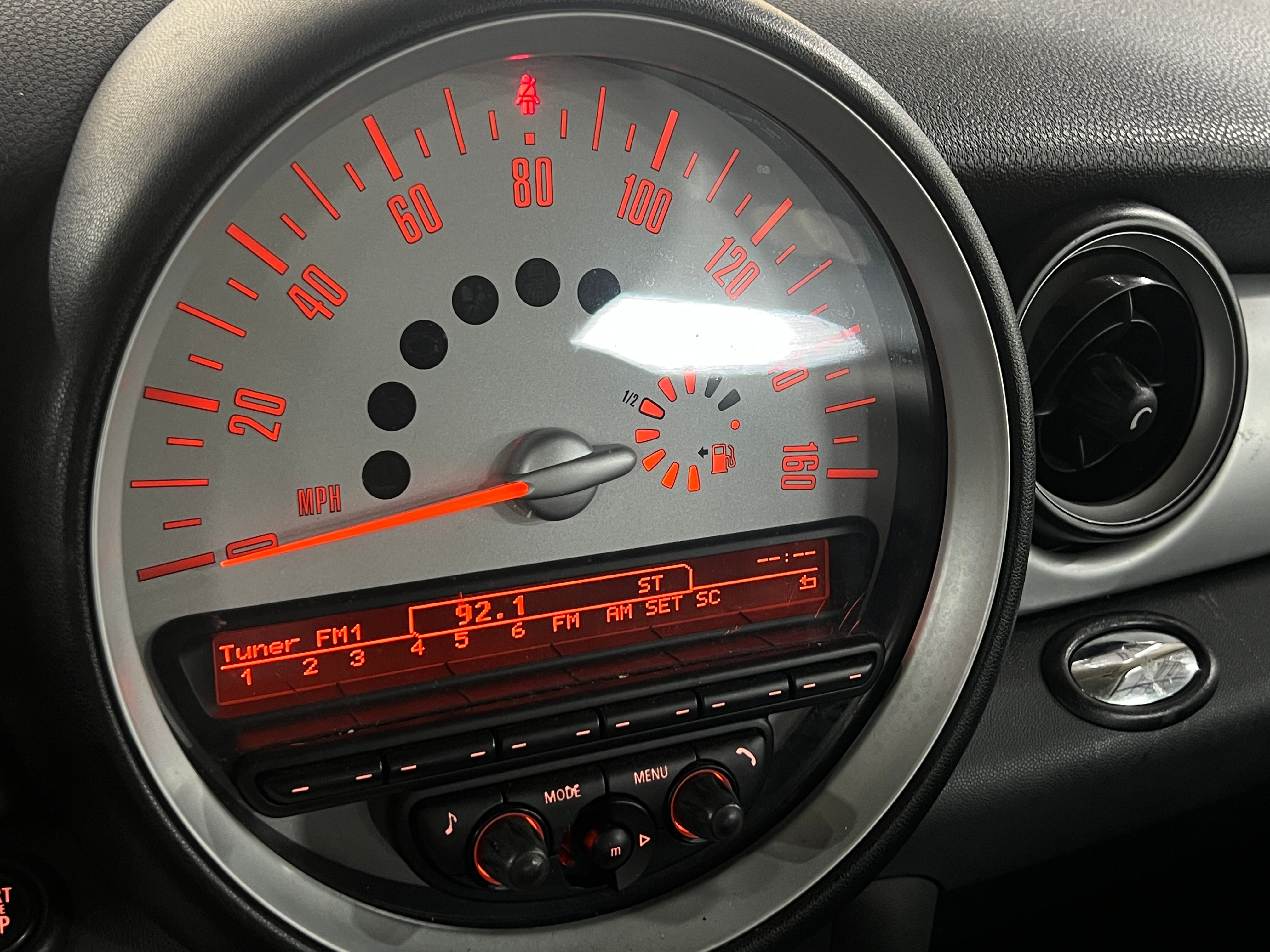 2011 MINI Cooper Hardtop  3